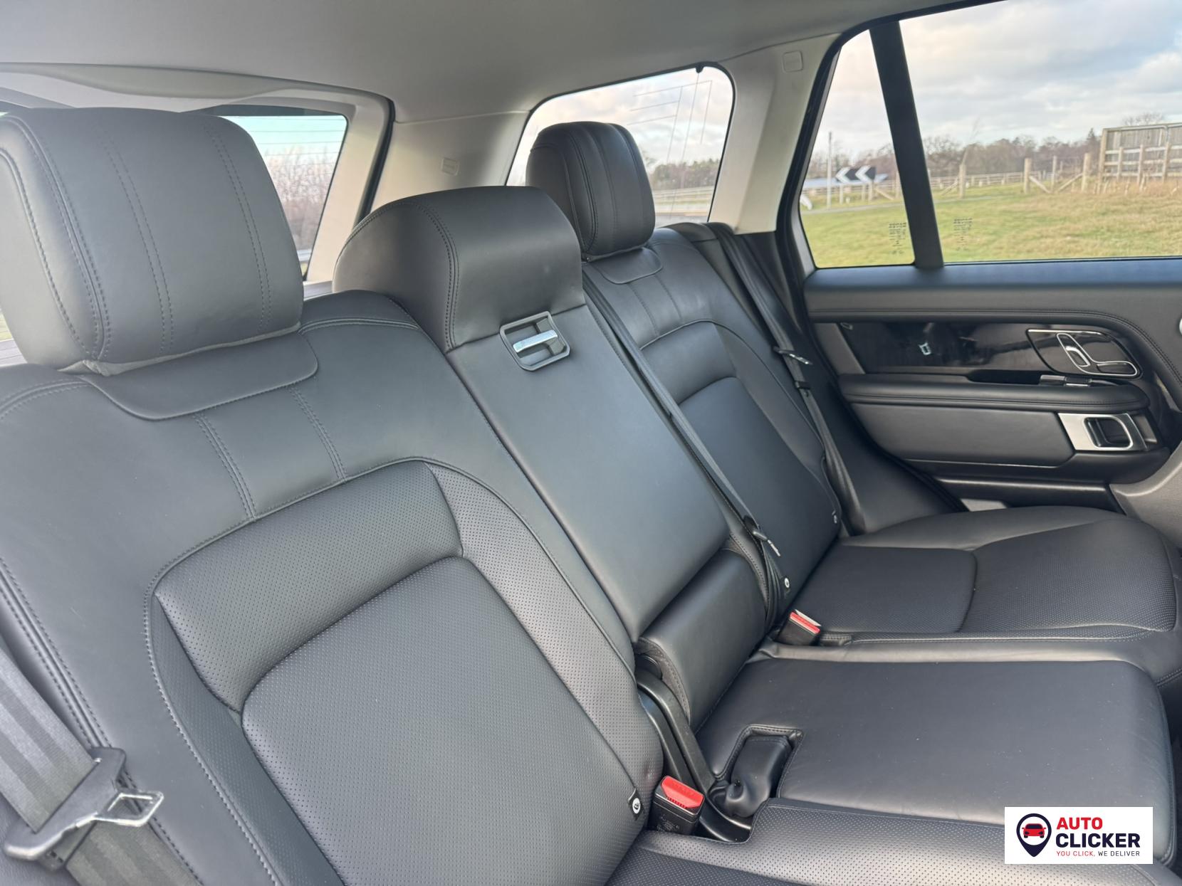 Land Rover Range Rover 3.0 TD V6 Vogue SUV 5dr Diesel Auto 4WD Euro 6 (s/s) (258 ps)