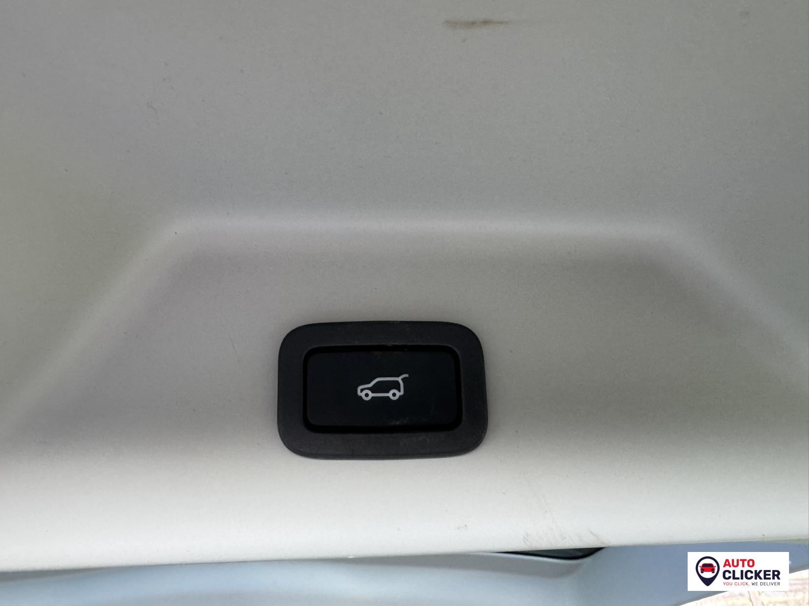 Land Rover Range Rover 3.0 TD V6 Vogue SUV 5dr Diesel Auto 4WD Euro 6 (s/s) (258 ps)