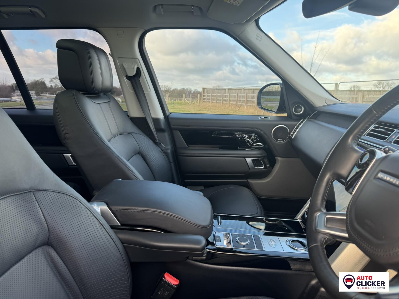 Land Rover Range Rover 3.0 TD V6 Vogue SUV 5dr Diesel Auto 4WD Euro 6 (s/s) (258 ps)