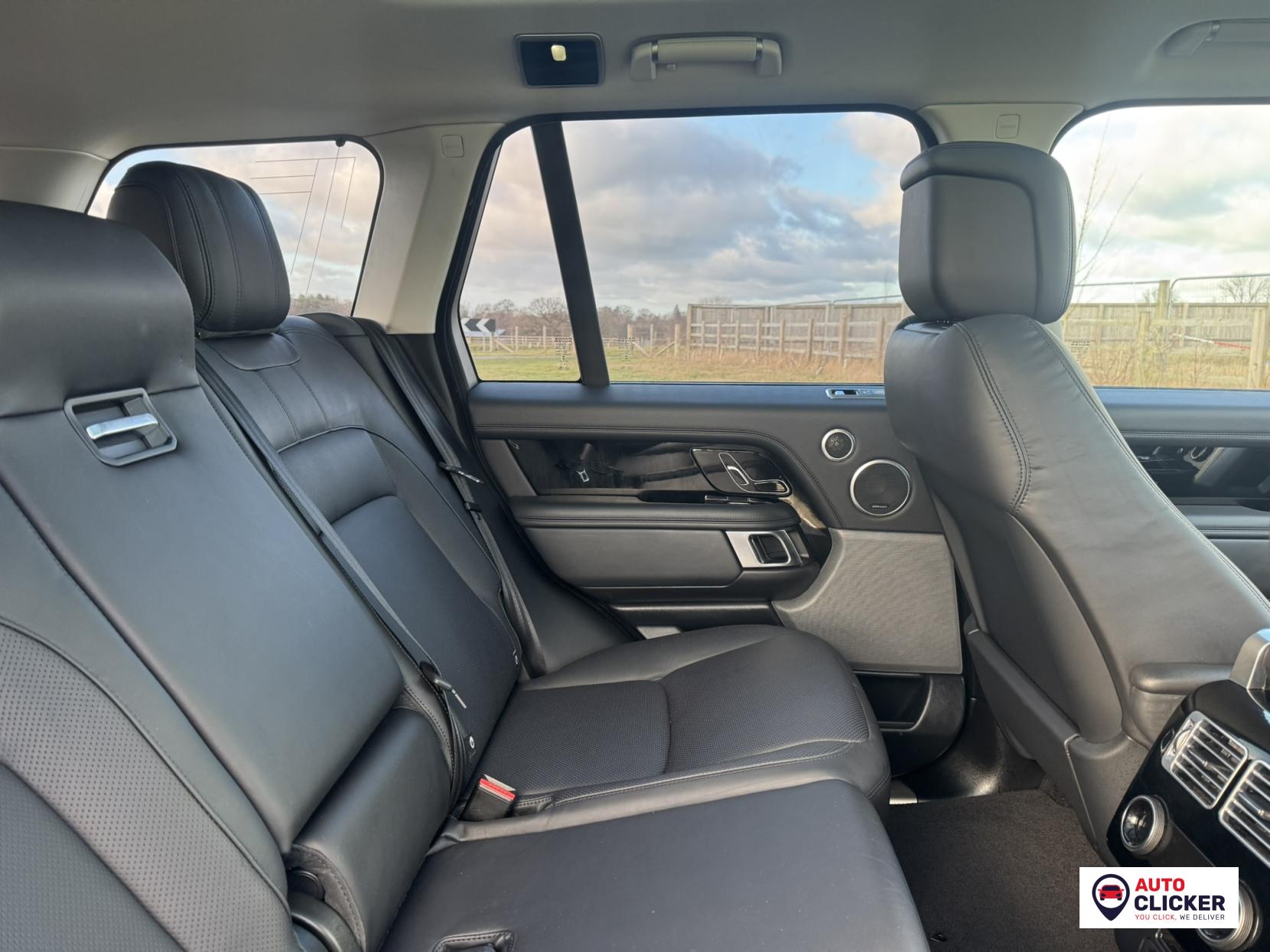 Land Rover Range Rover 3.0 TD V6 Vogue SUV 5dr Diesel Auto 4WD Euro 6 (s/s) (258 ps)