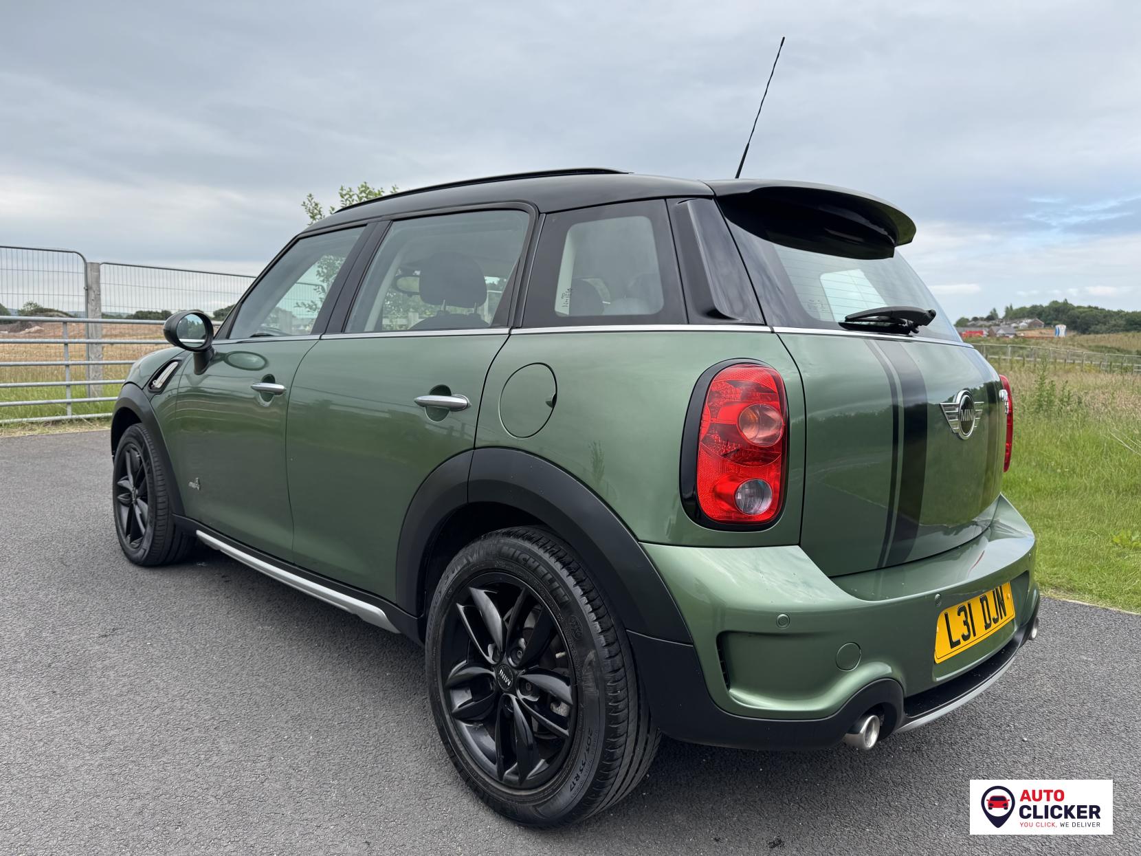 MINI Countryman 2.0 Cooper SD SUV 5dr Diesel Auto ALL4 Euro 5 (143 ps)