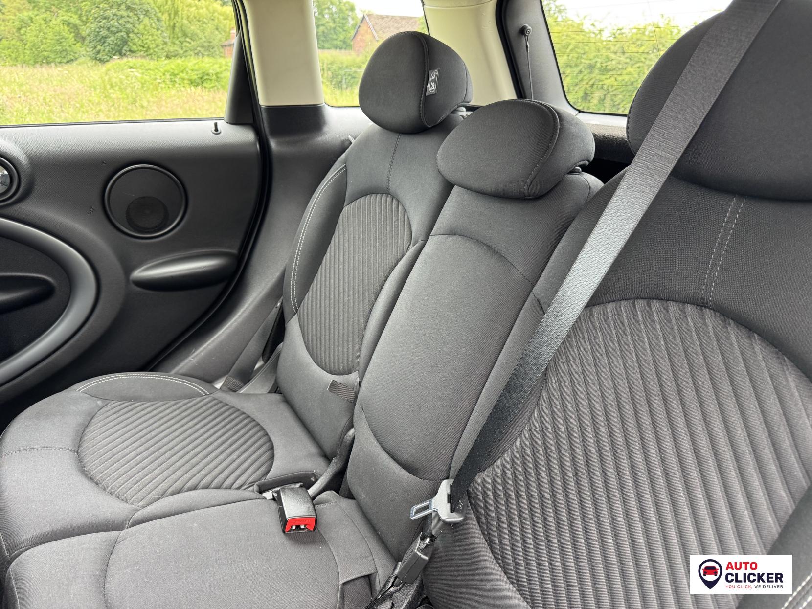 MINI Countryman 2.0 Cooper SD SUV 5dr Diesel Auto ALL4 Euro 5 (143 ps)
