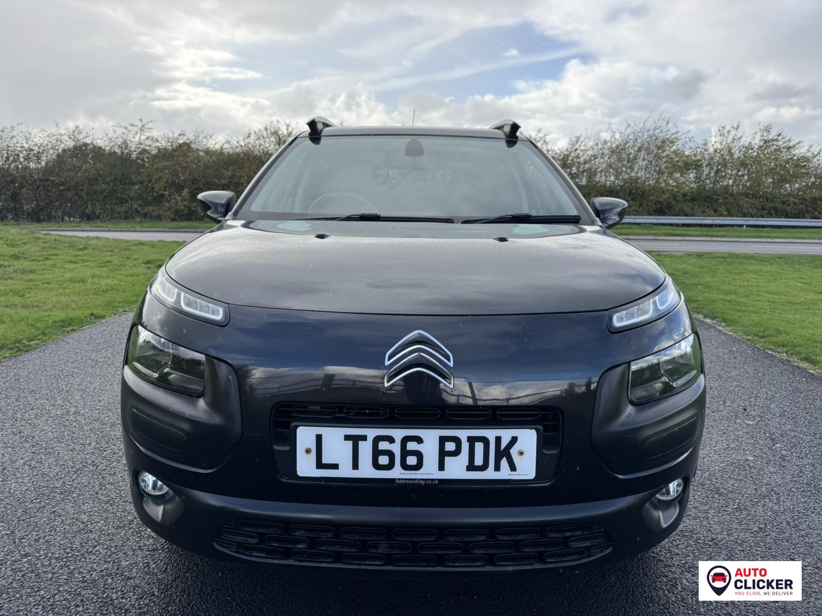 Citroen C4 Cactus 1.2 PureTech Flair Hatchback 5dr Petrol Manual Euro 6 (Euro 6) (82 ps)