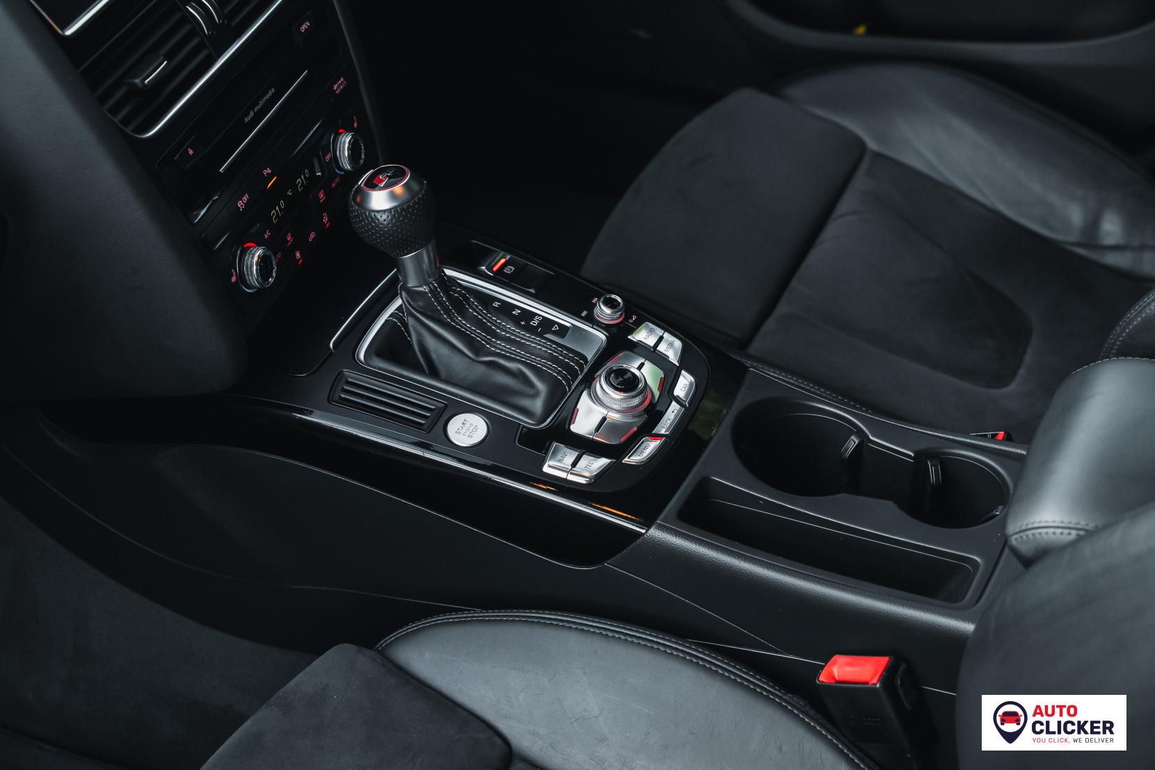 Audi RS4 Avant 4.2 FSI V8 Estate 5dr Petrol S Tronic quattro Euro 5 (450 ps)