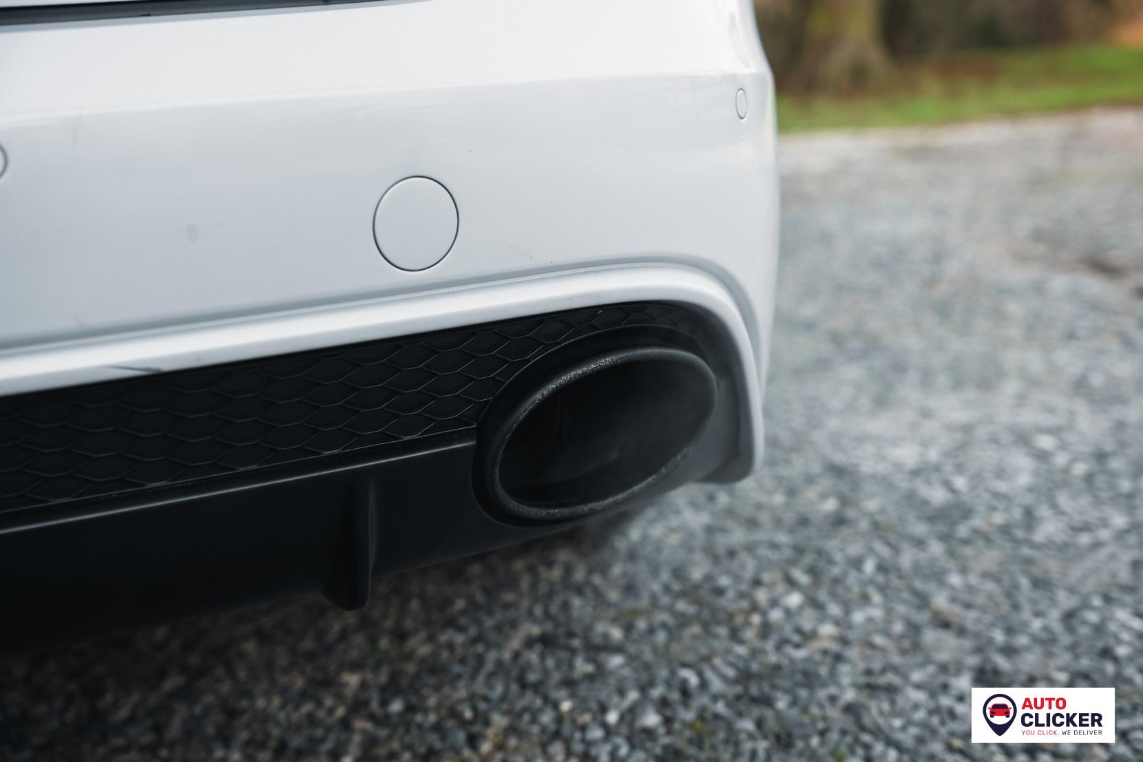 Audi RS4 Avant 4.2 FSI V8 Estate 5dr Petrol S Tronic quattro Euro 5 (450 ps)