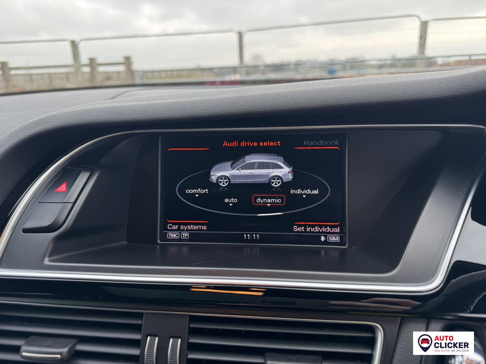 Audi RS4 Avant 4.2 FSI V8 Estate 5dr Petrol S Tronic quattro Euro 5 (450 ps)