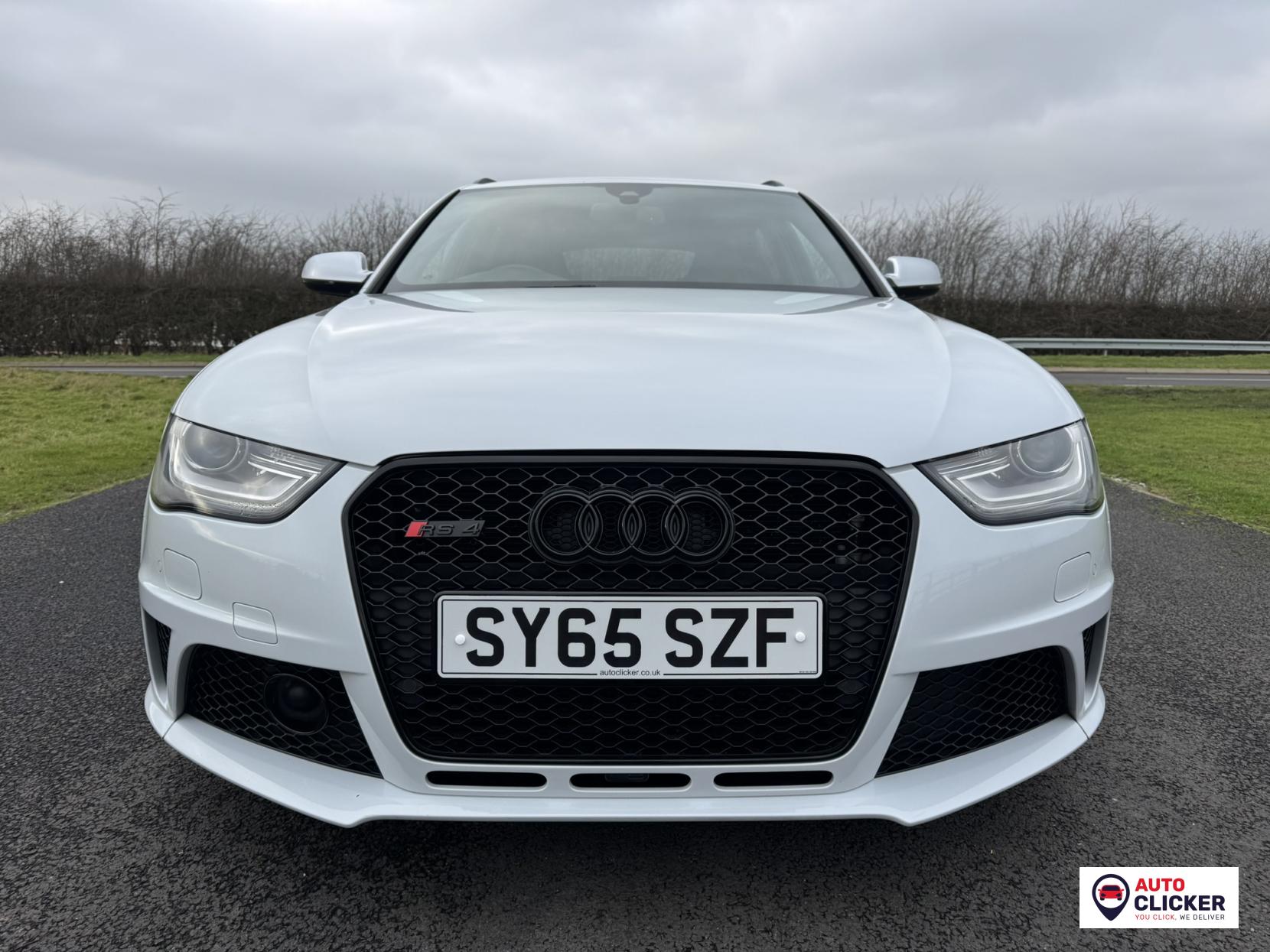 Audi RS4 Avant 4.2 FSI V8 Estate 5dr Petrol S Tronic quattro Euro 5 (450 ps)