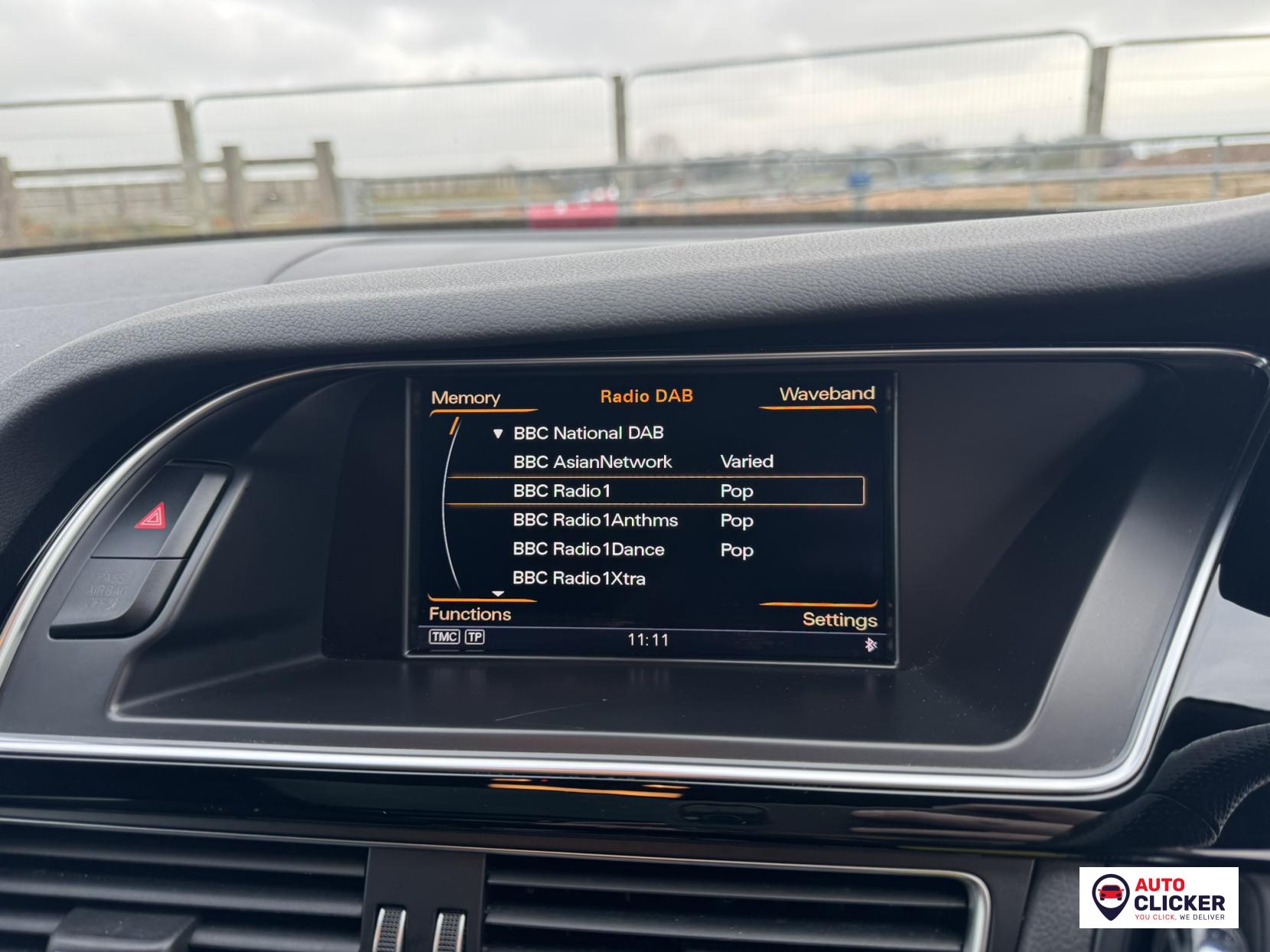 Audi RS4 Avant 4.2 FSI V8 Estate 5dr Petrol S Tronic quattro Euro 5 (450 ps)