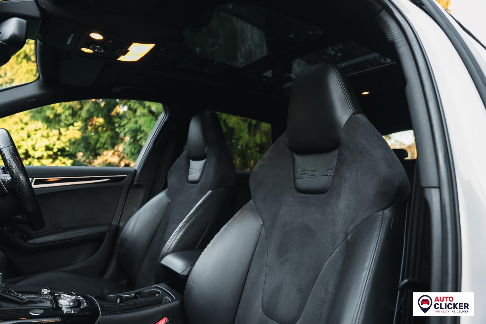 Audi RS4 Avant 4.2 FSI V8 Estate 5dr Petrol S Tronic quattro Euro 5 (450 ps)