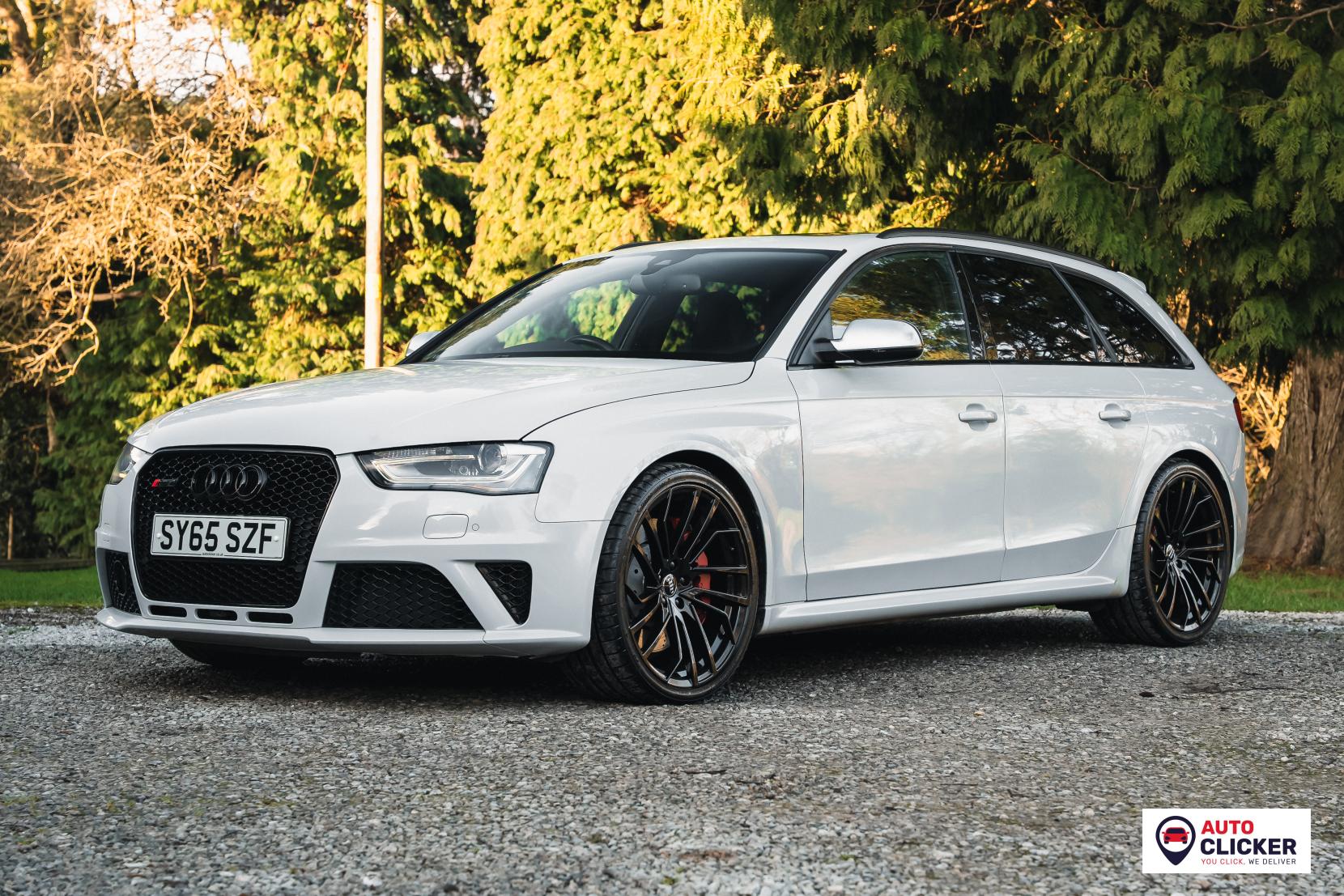 Audi RS4 Avant 4.2 FSI V8 Estate 5dr Petrol S Tronic quattro Euro 5 (450 ps)