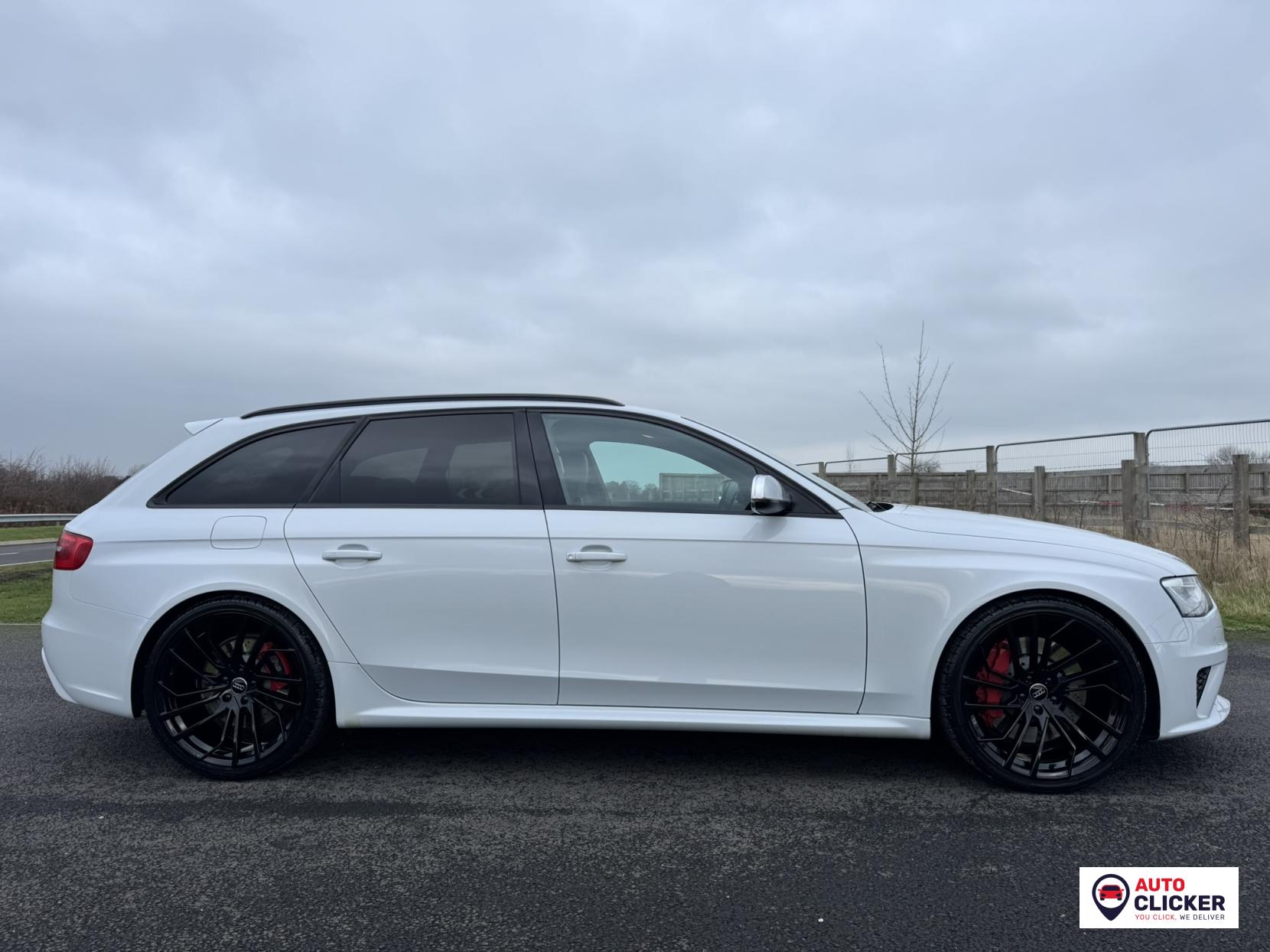 Audi RS4 Avant 4.2 FSI V8 Estate 5dr Petrol S Tronic quattro Euro 5 (450 ps)