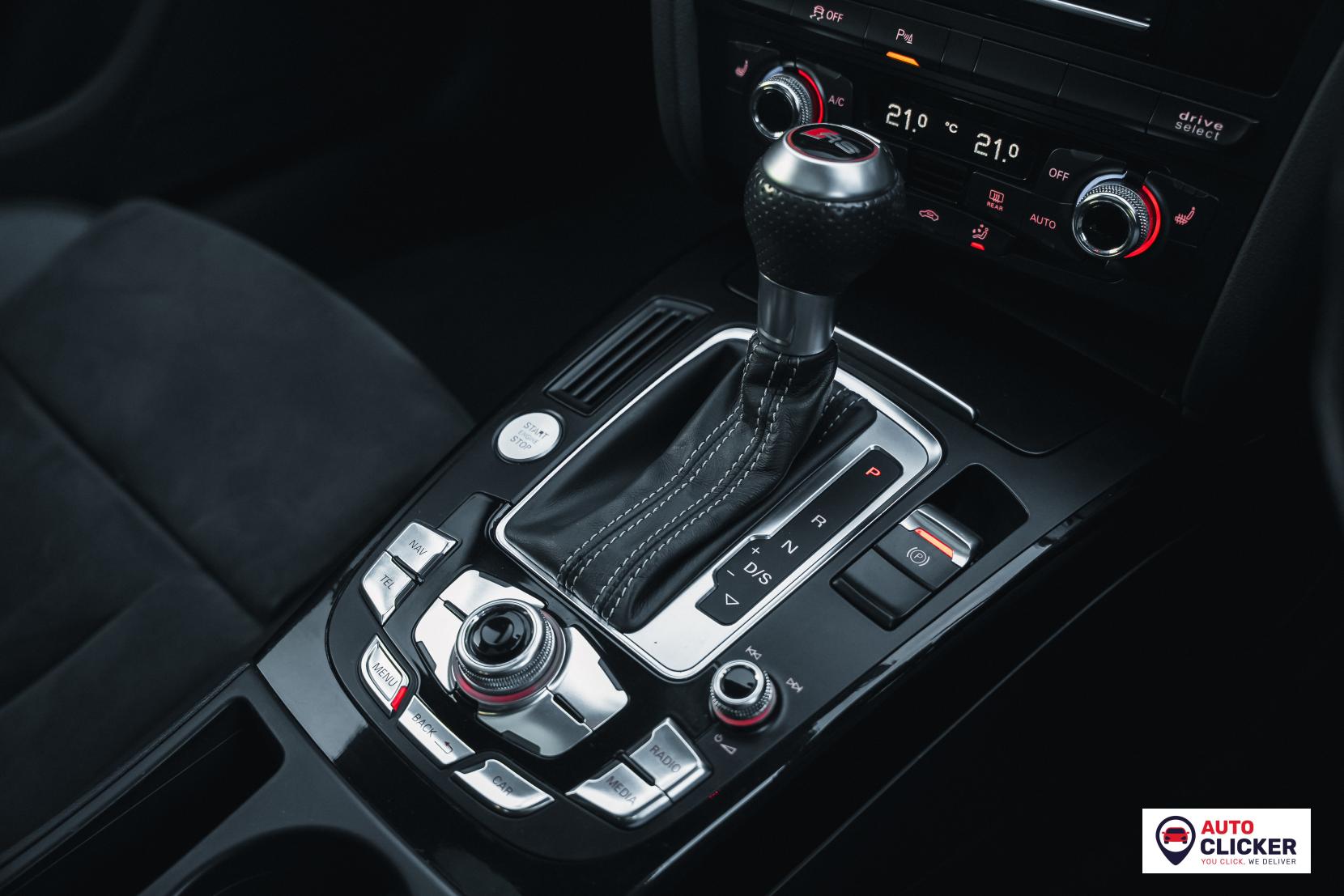 Audi RS4 Avant 4.2 FSI V8 Estate 5dr Petrol S Tronic quattro Euro 5 (450 ps)