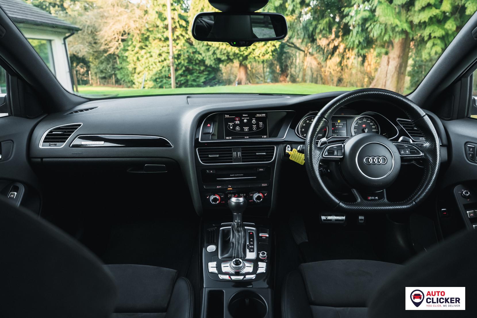 Audi RS4 Avant 4.2 FSI V8 Estate 5dr Petrol S Tronic quattro Euro 5 (450 ps)