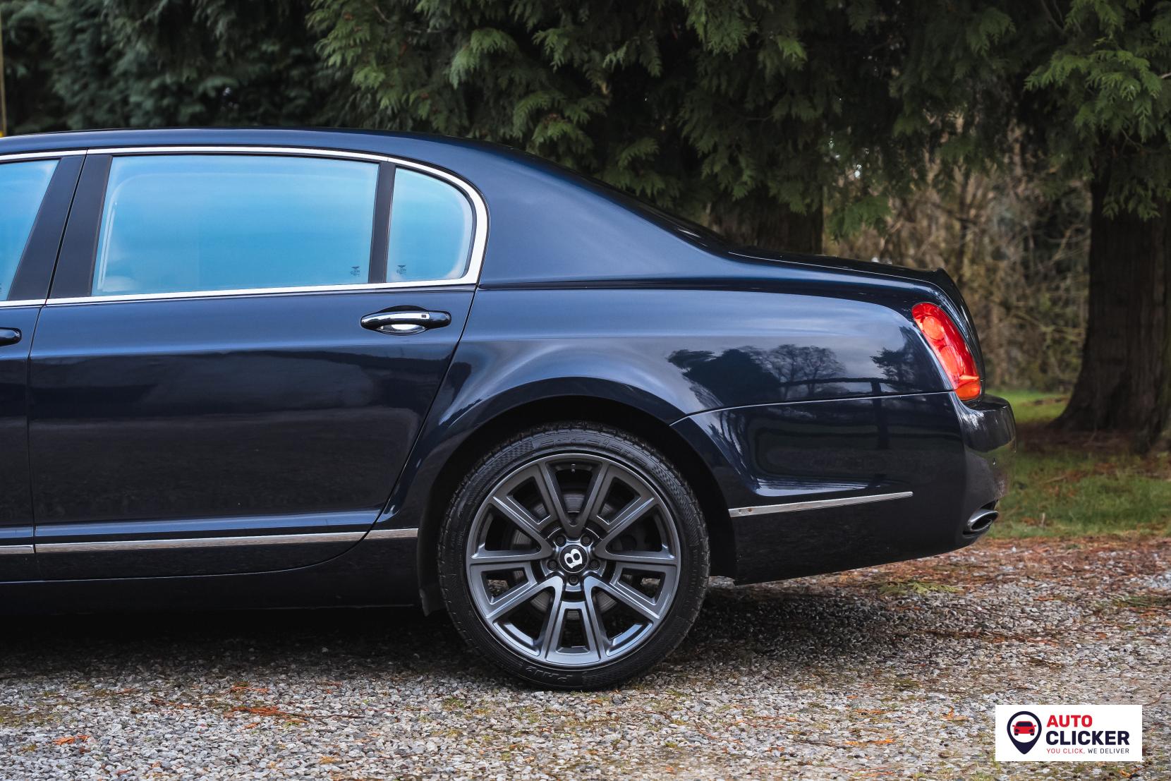 Bentley Continental 6.0 W12 Flying Spur Saloon 4dr Petrol Auto 4WD Euro 4 (560 ps)