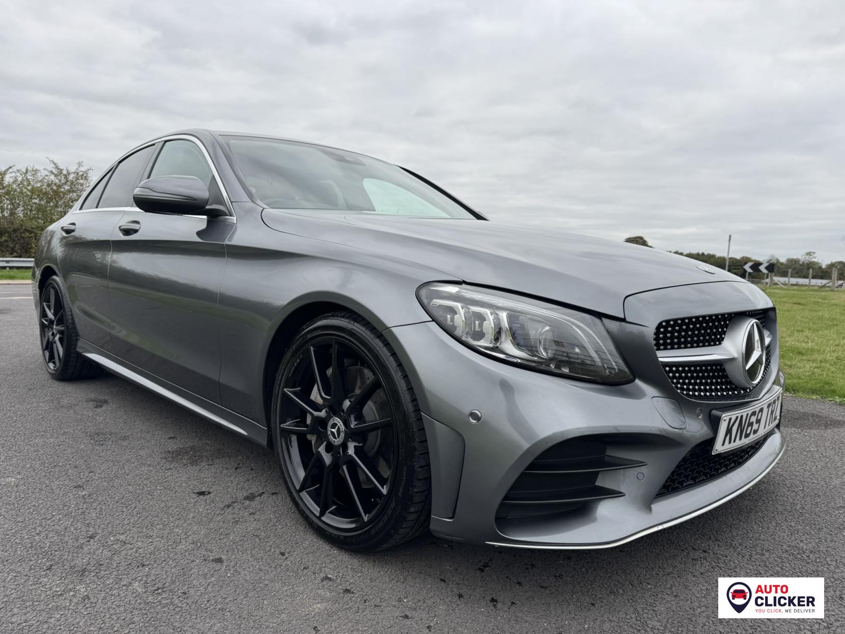 Mercedes-Benz C Class 2.0 C300d AMG Line (Premium) Saloon 4dr Diesel G-Tronic+ Euro 6 (s/s) (245 ps)