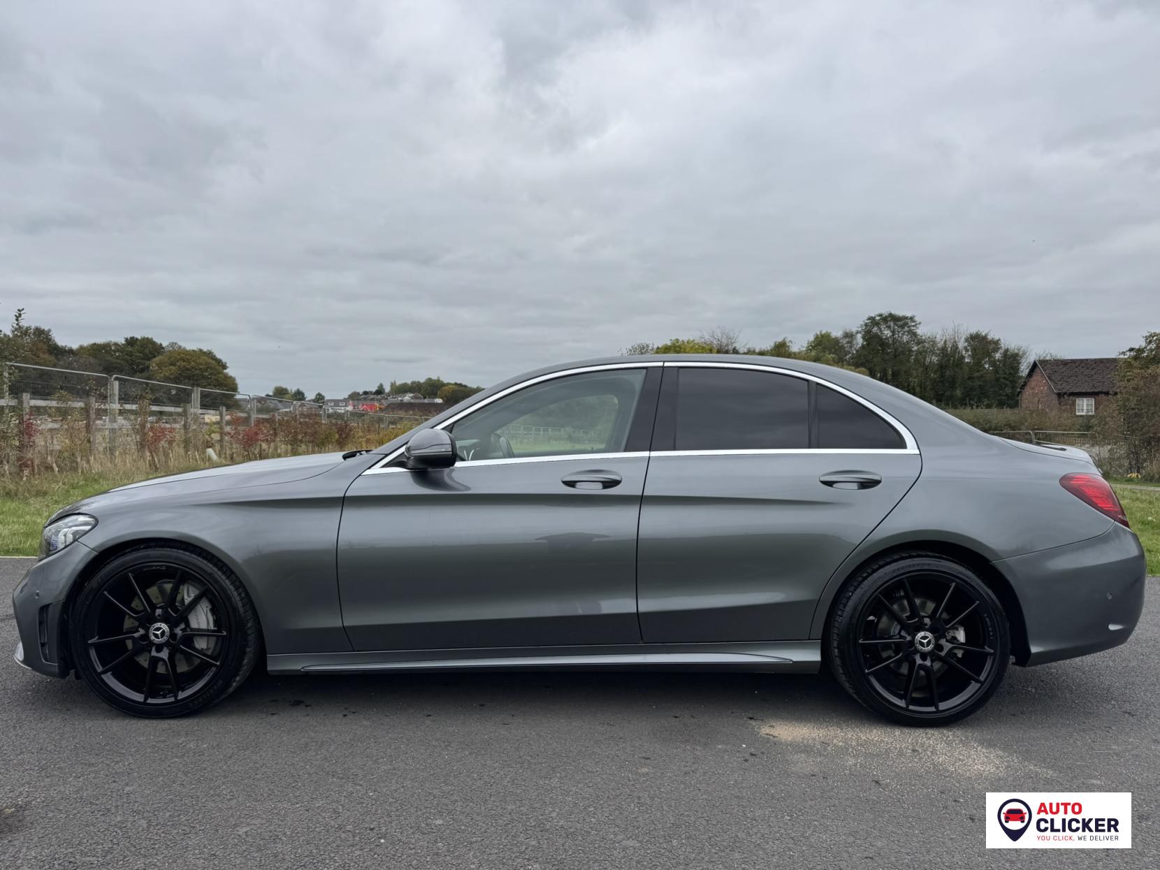 Mercedes-Benz C Class 2.0 C300d AMG Line (Premium) Saloon 4dr Diesel G-Tronic+ Euro 6 (s/s) (245 ps)