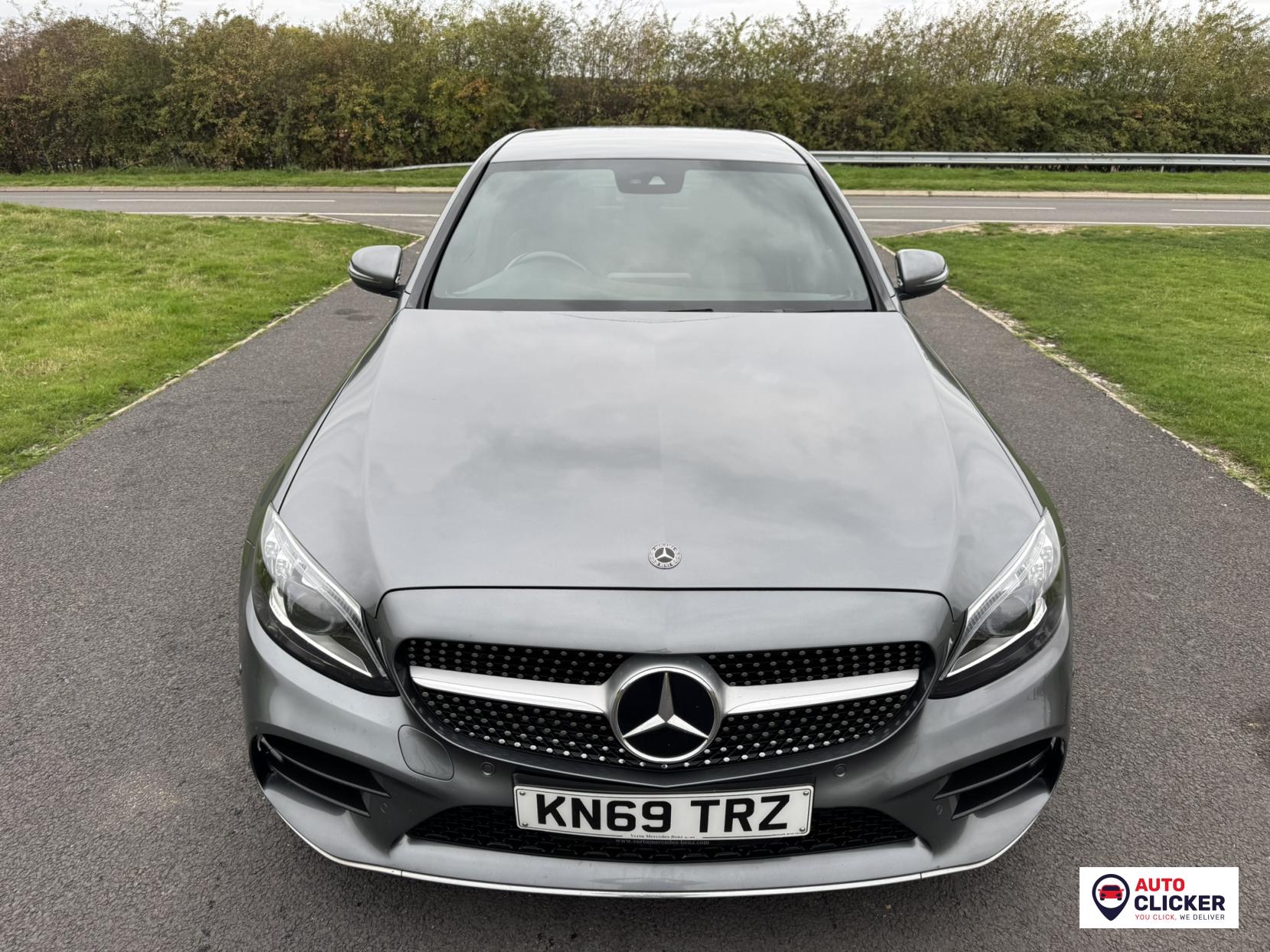 Mercedes-Benz C Class 2.0 C300d AMG Line (Premium) Saloon 4dr Diesel G-Tronic+ Euro 6 (s/s) (245 ps)