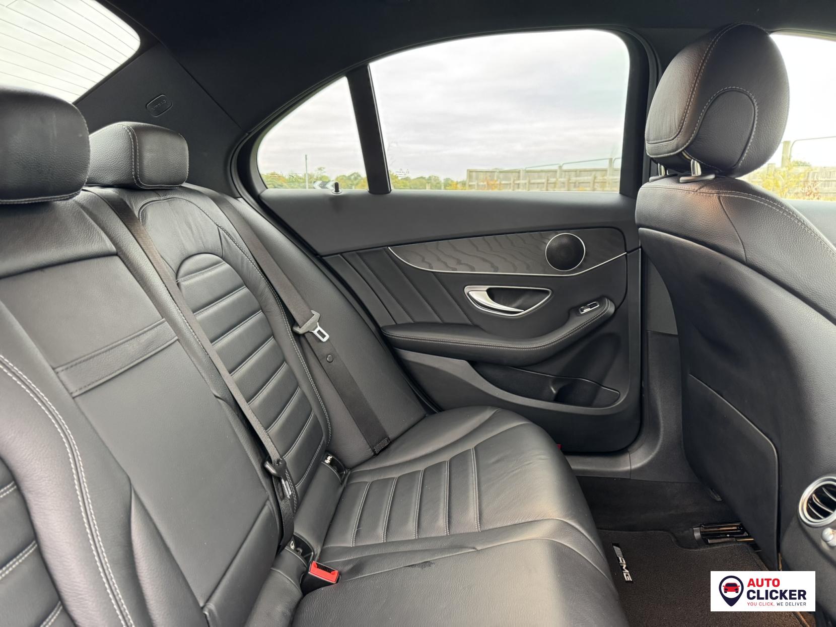 Mercedes-Benz C Class 2.0 C300d AMG Line (Premium) Saloon 4dr Diesel G-Tronic+ Euro 6 (s/s) (245 ps)