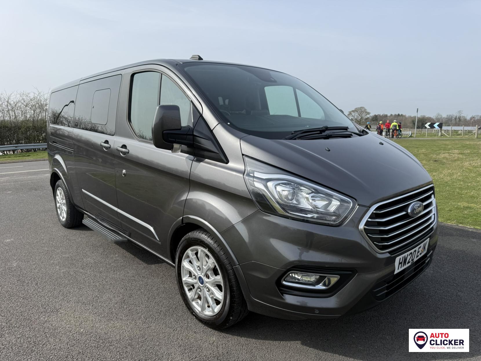 Ford Tourneo Custom 2.0 320 EcoBlue Titanium Minibus Double Cab 5dr Diesel Auto L2 Euro 6 (s/s) (130 ps)
