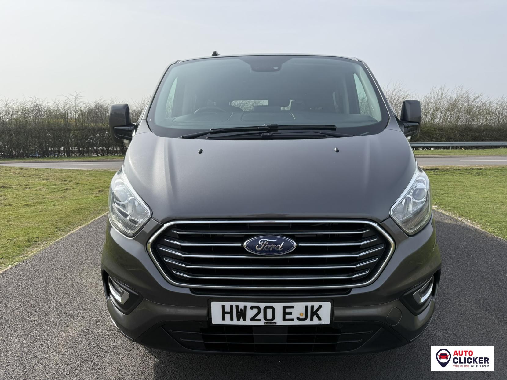 Ford Tourneo Custom 2.0 320 EcoBlue Titanium Minibus Double Cab 5dr Diesel Auto L2 Euro 6 (s/s) (130 ps)