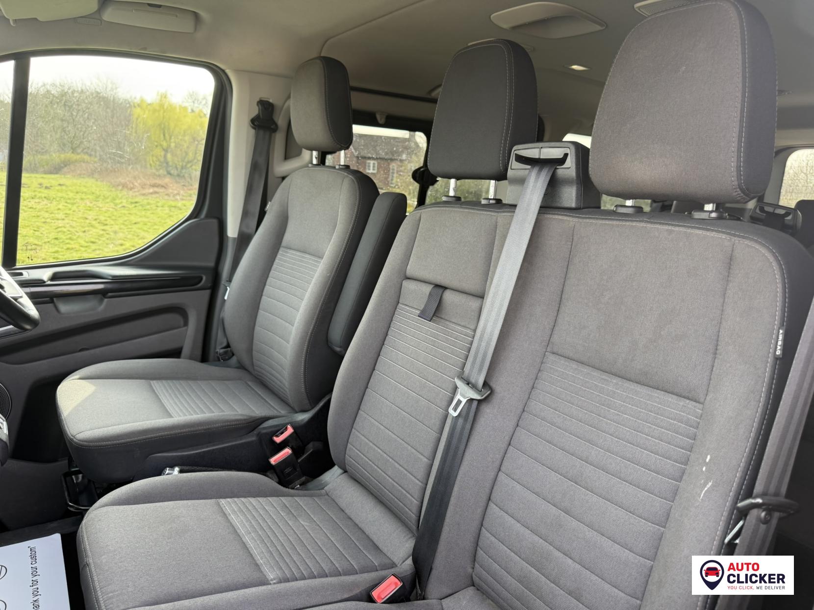 Ford Tourneo Custom 2.0 320 EcoBlue Titanium Minibus Double Cab 5dr Diesel Auto L2 Euro 6 (s/s) (130 ps)