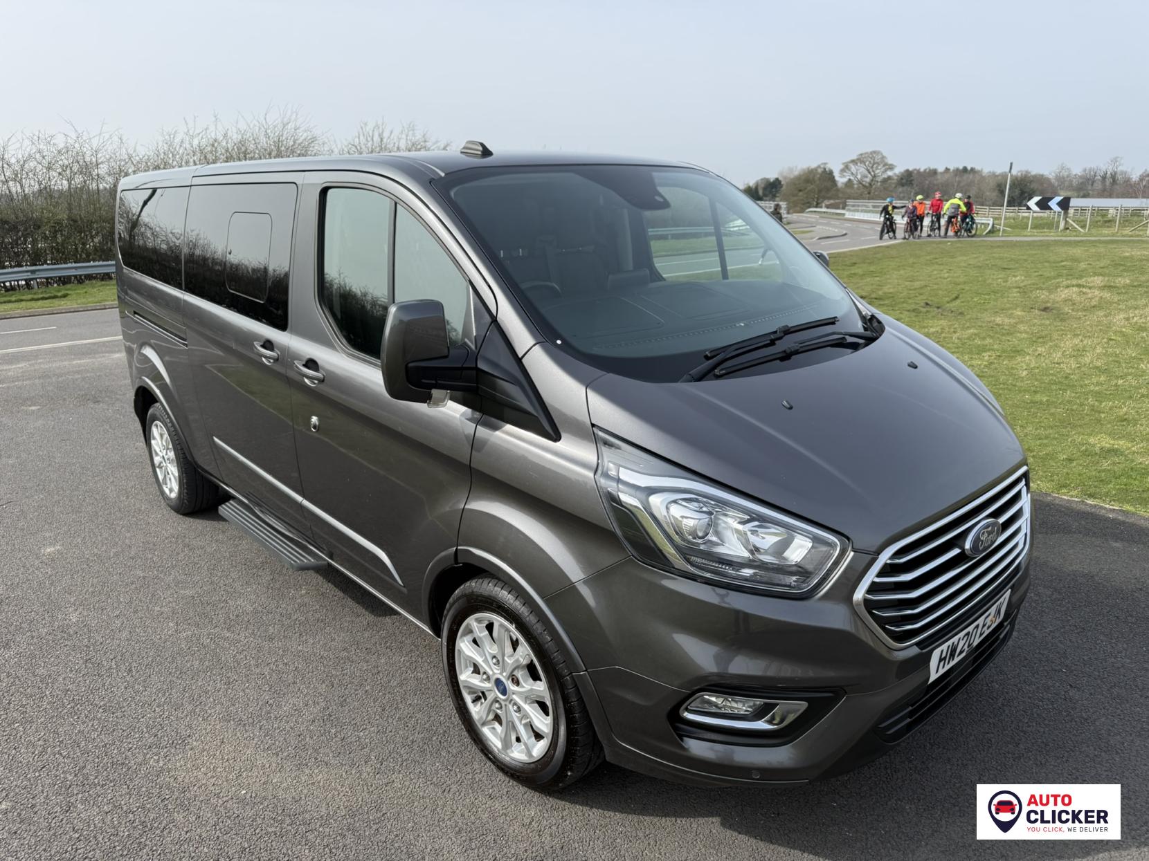 Ford Tourneo Custom 2.0 320 EcoBlue Titanium Minibus Double Cab 5dr Diesel Auto L2 Euro 6 (s/s) (130 ps)