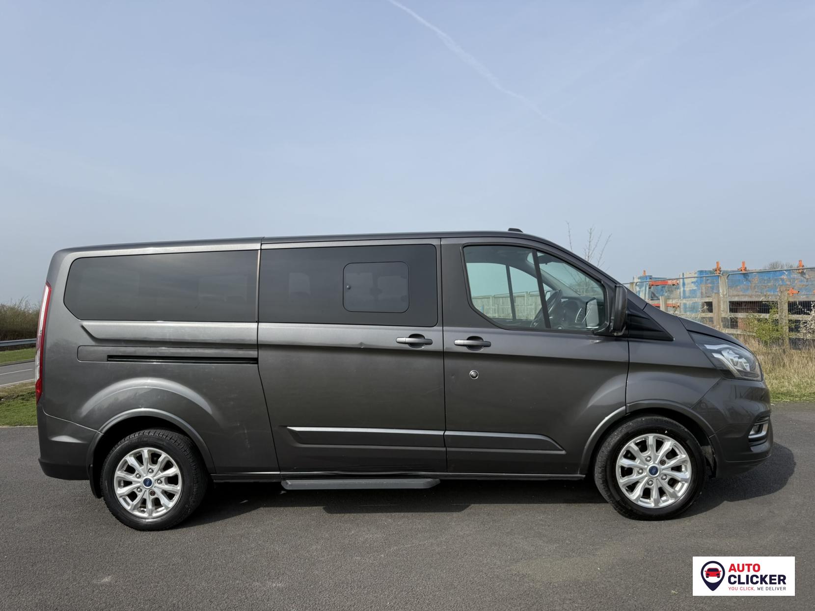 Ford Tourneo Custom 2.0 320 EcoBlue Titanium Minibus Double Cab 5dr Diesel Auto L2 Euro 6 (s/s) (130 ps)