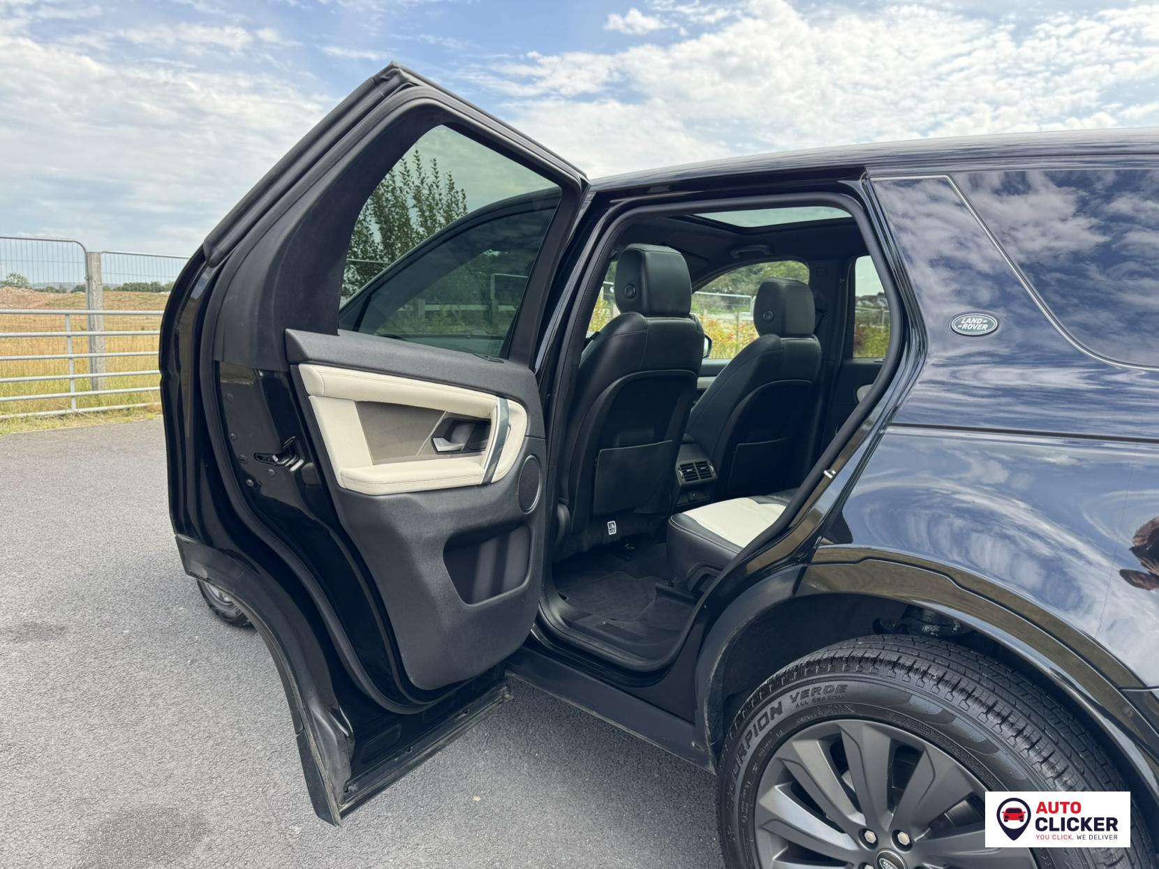 Land Rover Discovery Sport 2.0 D180 MHEV R-Dynamic SE SUV 5dr Diesel Auto 4WD Euro 6 (s/s) (180 ps)