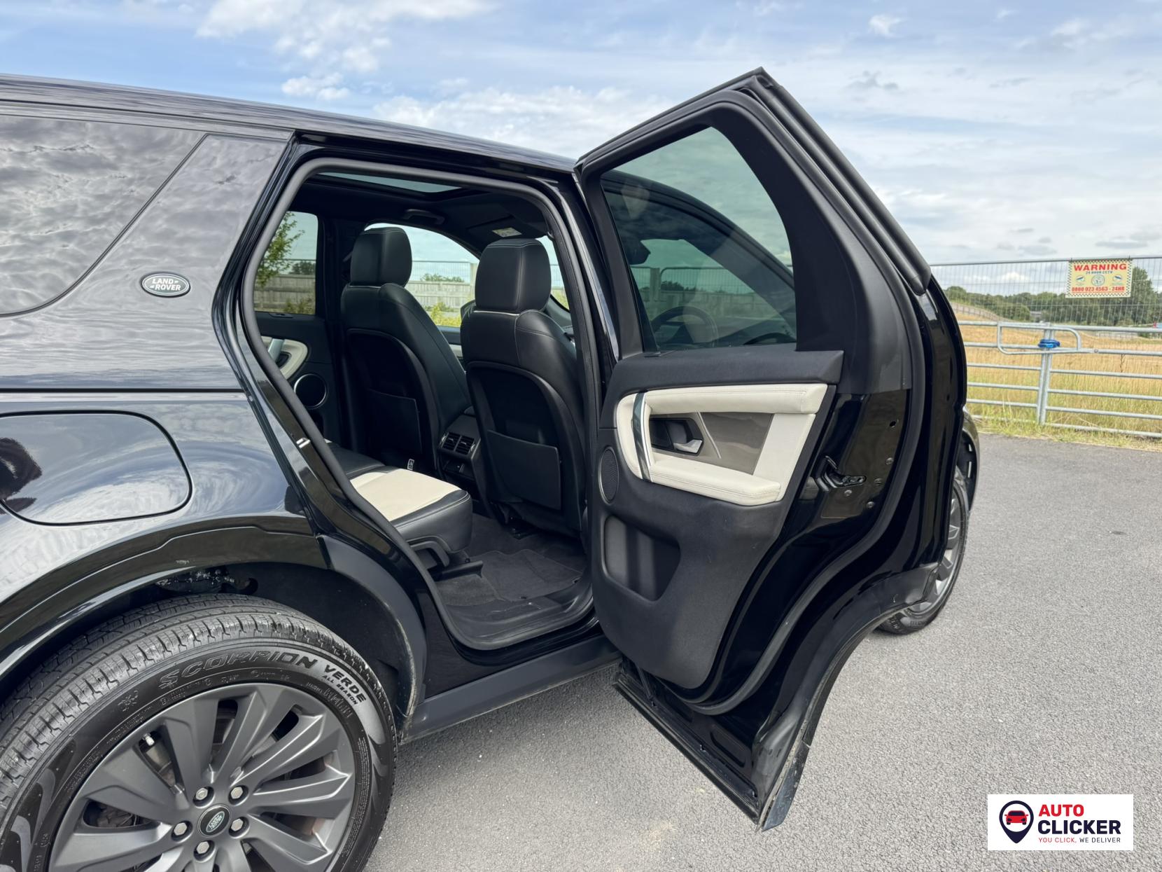 Land Rover Discovery Sport 2.0 D180 MHEV R-Dynamic SE SUV 5dr Diesel Auto 4WD Euro 6 (s/s) (180 ps)