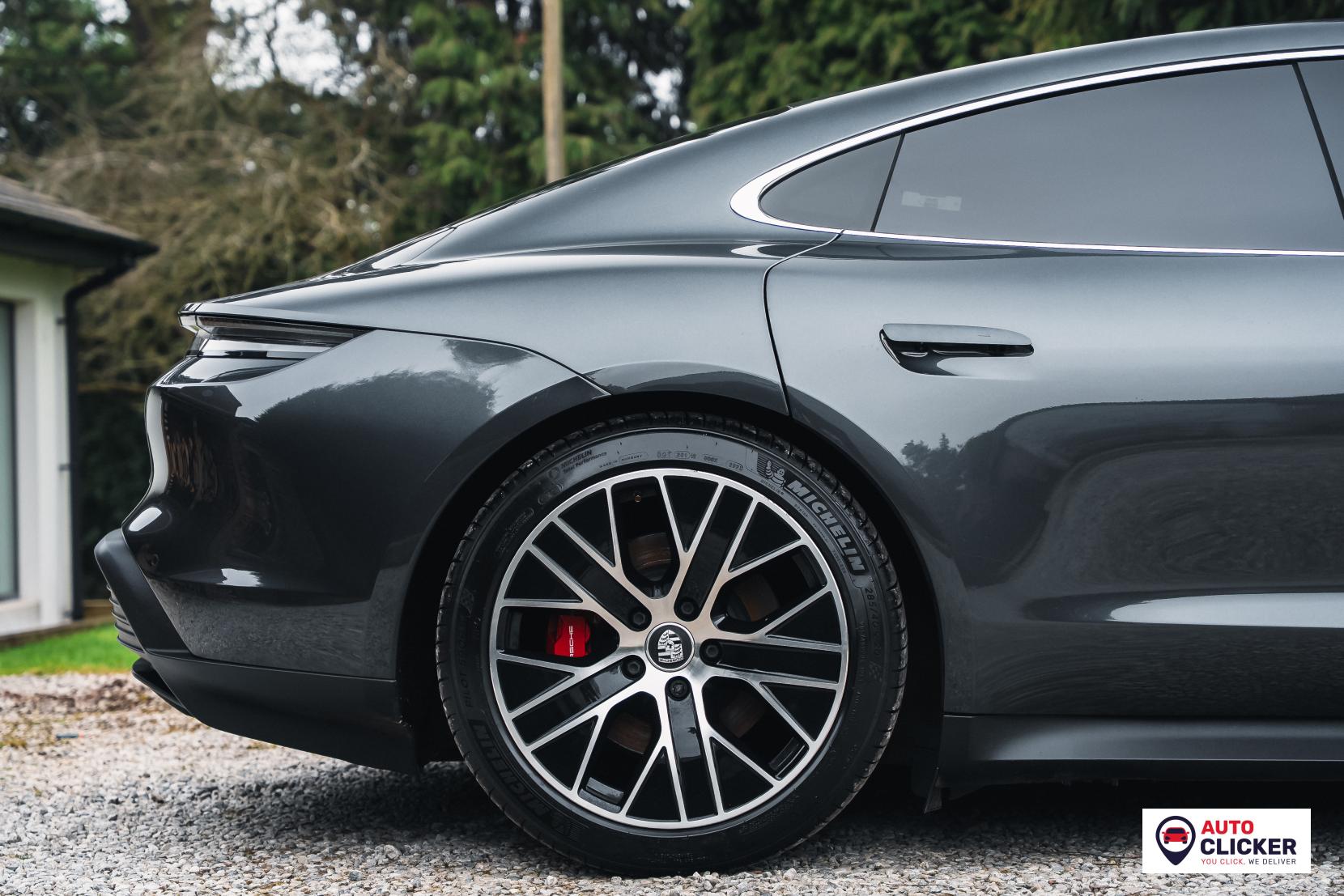 Porsche Taycan Performance Plus 93.4kWh 4S Saloon 4dr Electric Auto 4WD (571 ps)