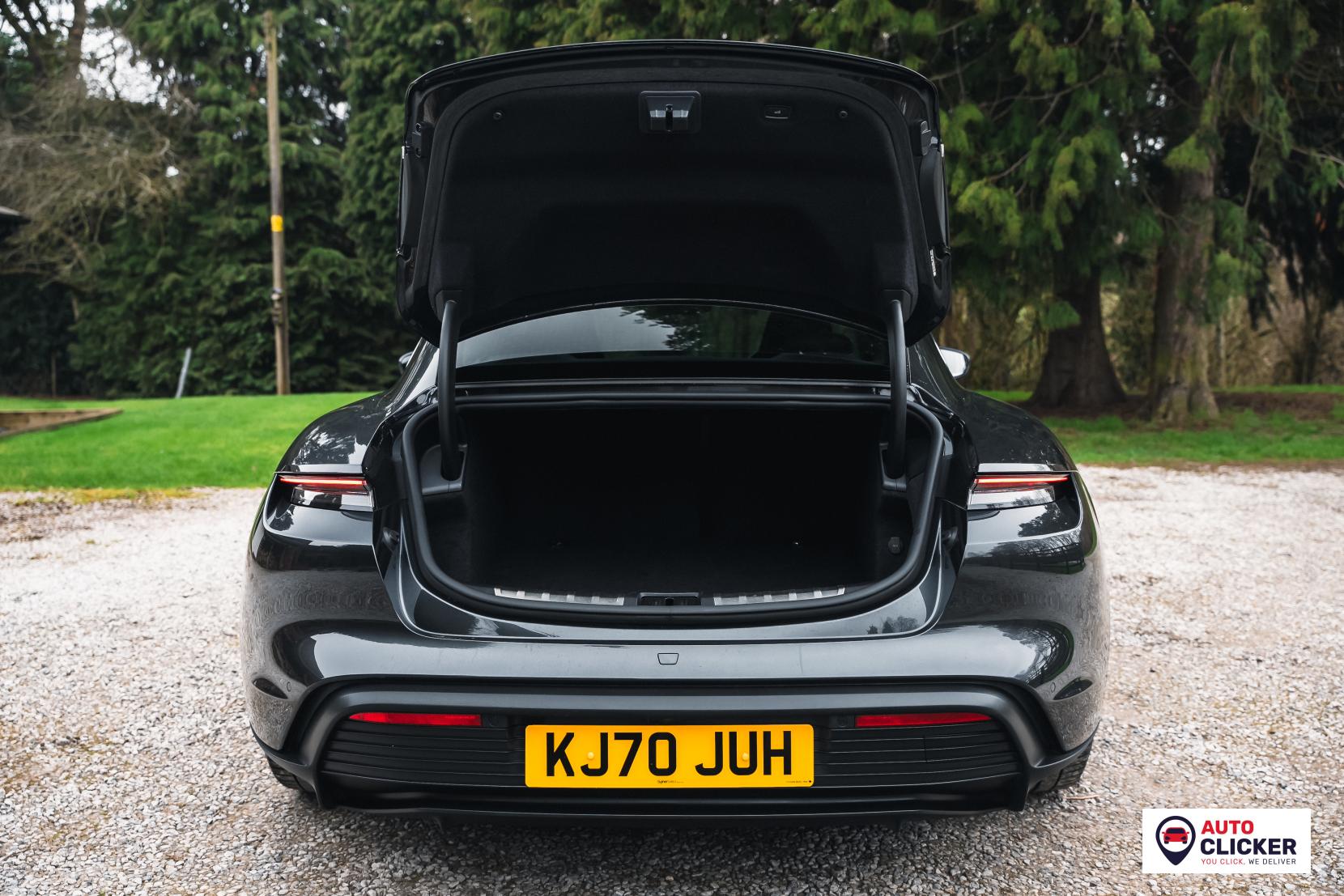 Porsche Taycan Performance Plus 93.4kWh 4S Saloon 4dr Electric Auto 4WD (571 ps)