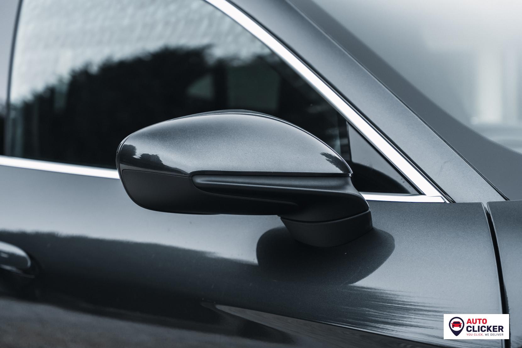 Porsche Taycan Performance Plus 93.4kWh 4S Saloon 4dr Electric Auto 4WD (571 ps)