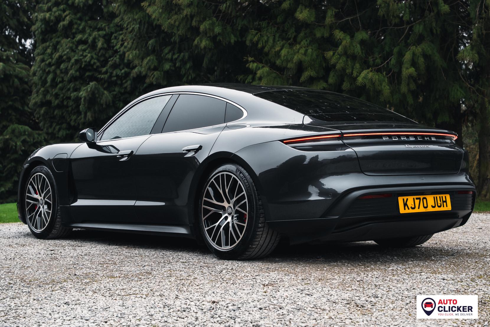 Porsche Taycan Performance Plus 93.4kWh 4S Saloon 4dr Electric Auto 4WD (571 ps)