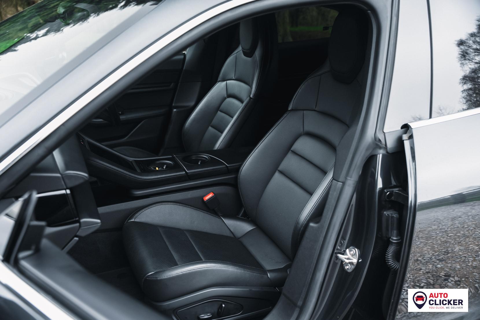 Porsche Taycan Performance Plus 93.4kWh 4S Saloon 4dr Electric Auto 4WD (571 ps)