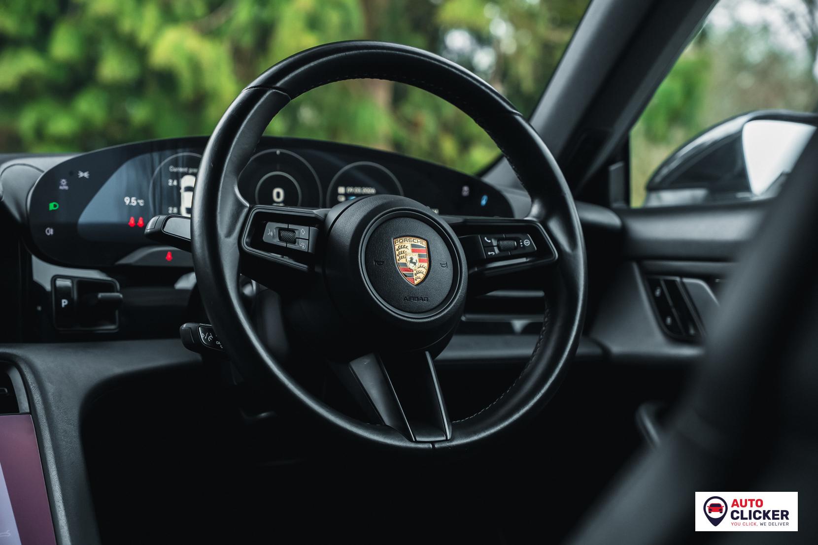 Porsche Taycan Performance Plus 93.4kWh 4S Saloon 4dr Electric Auto 4WD (571 ps)