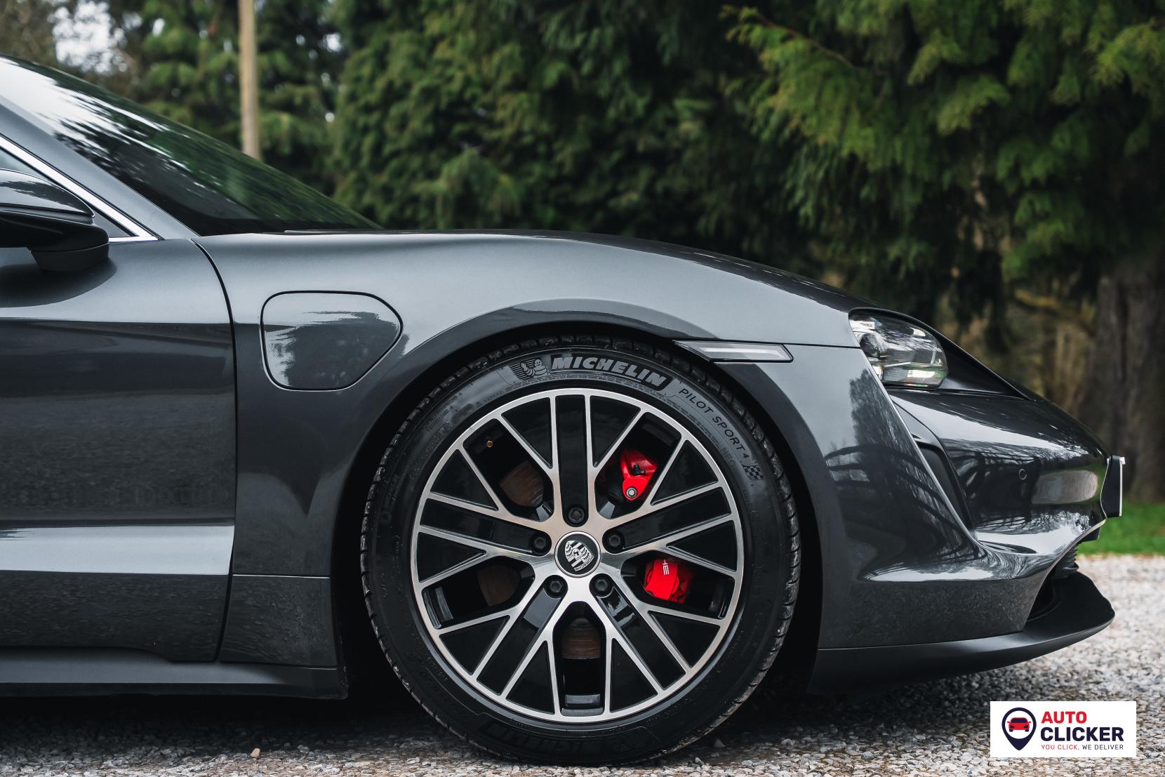 Porsche Taycan Performance Plus 93.4kWh 4S Saloon 4dr Electric Auto 4WD (571 ps)