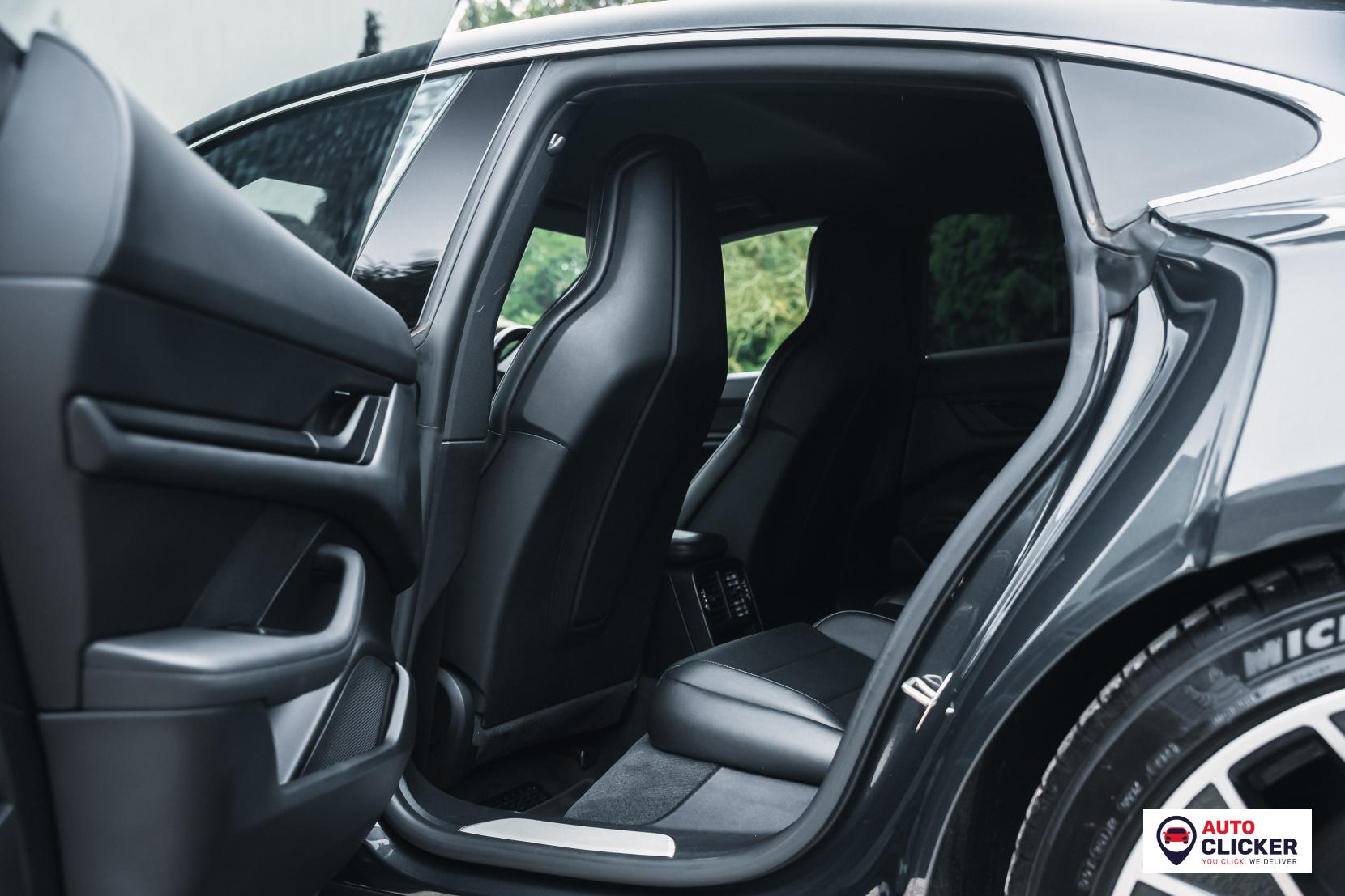 Porsche Taycan Performance Plus 93.4kWh 4S Saloon 4dr Electric Auto 4WD (571 ps)