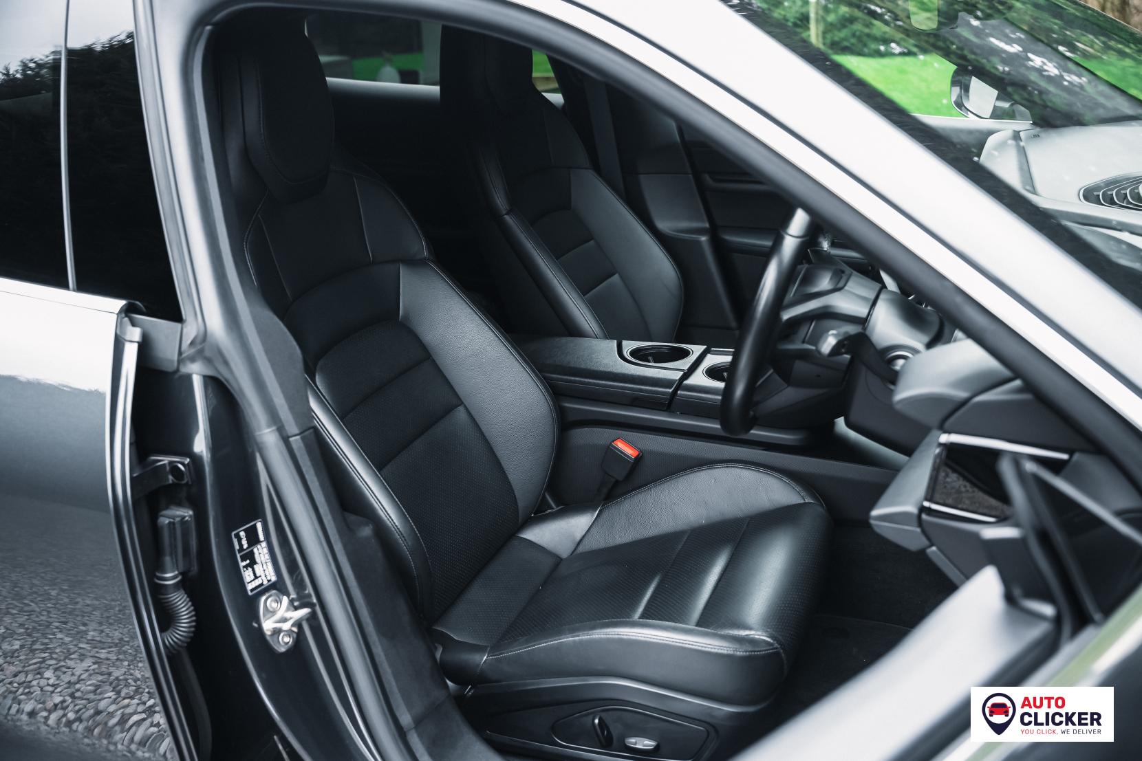 Porsche Taycan Performance Plus 93.4kWh 4S Saloon 4dr Electric Auto 4WD (571 ps)