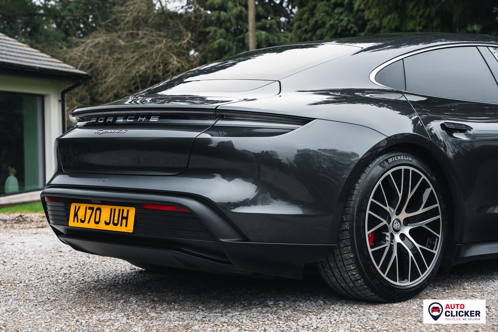 Porsche Taycan Performance Plus 93.4kWh 4S Saloon 4dr Electric Auto 4WD (571 ps)