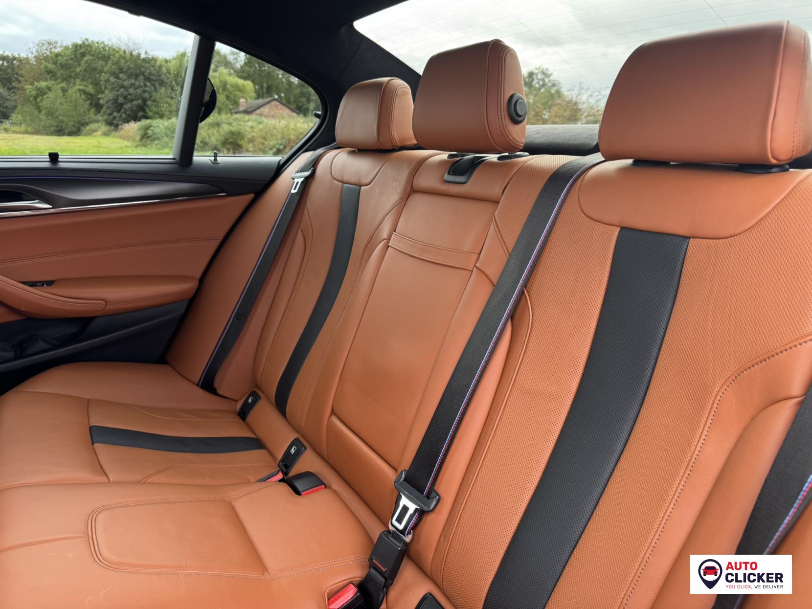 BMW M5 4.4i V8 Competition Saloon 4dr Petrol Steptronic xDrive Euro 6 (s/s) (625 ps)