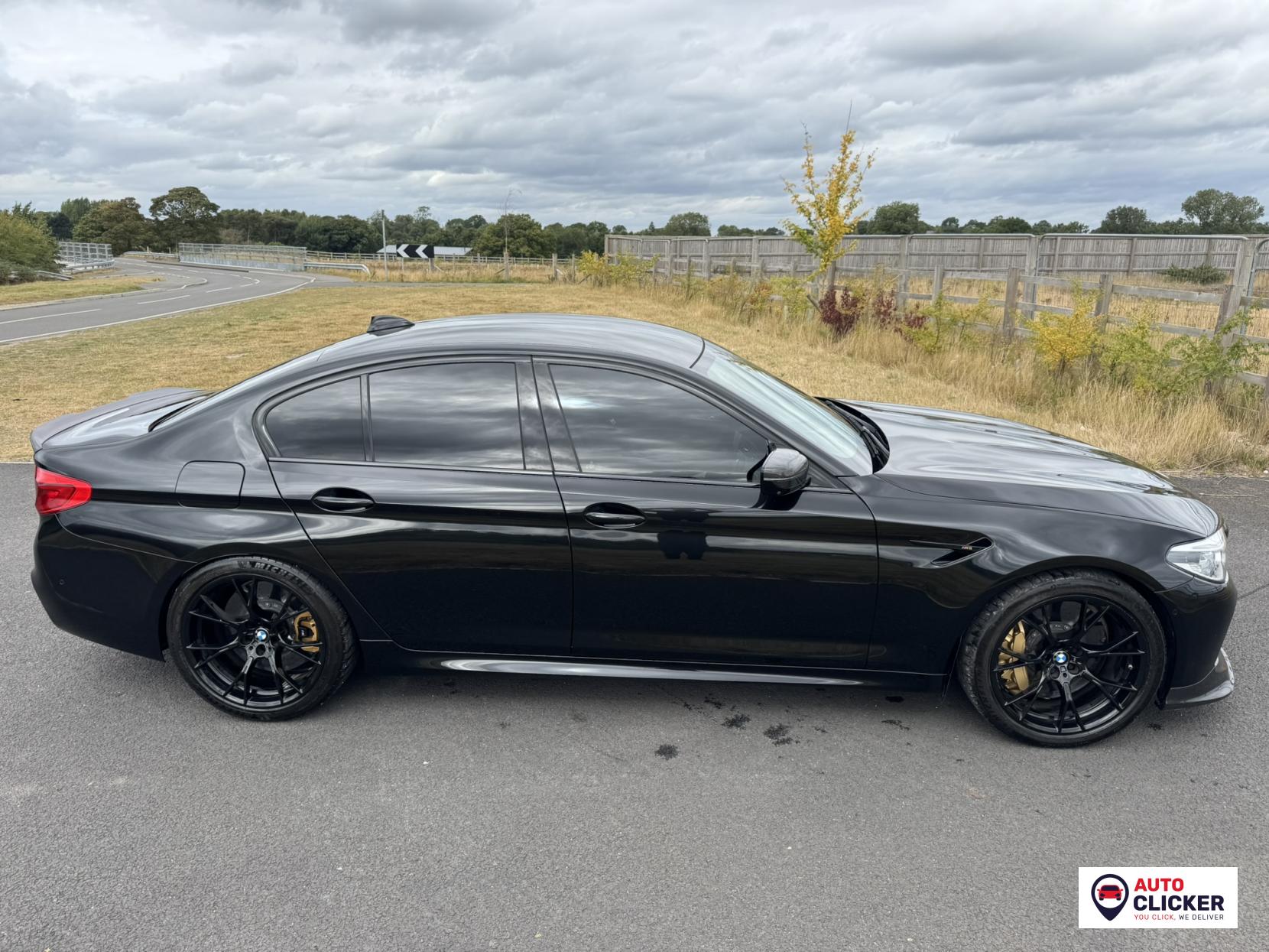 BMW M5 4.4i V8 Competition Saloon 4dr Petrol Steptronic xDrive Euro 6 (s/s) (625 ps)