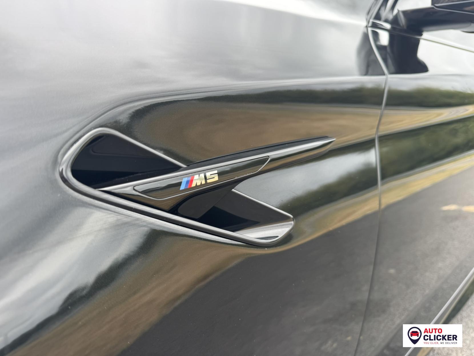 BMW M5 4.4i V8 Competition Saloon 4dr Petrol Steptronic xDrive Euro 6 (s/s) (625 ps)