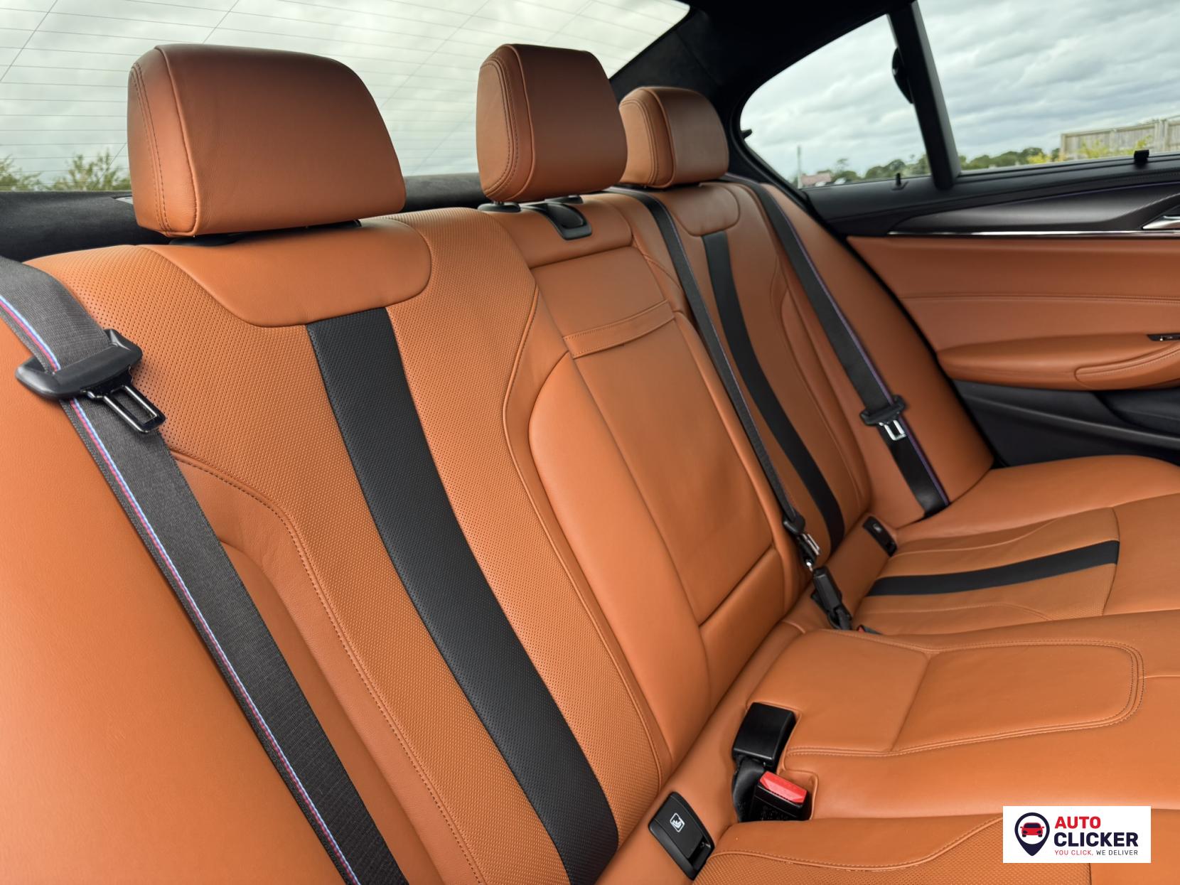 BMW M5 4.4i V8 Competition Saloon 4dr Petrol Steptronic xDrive Euro 6 (s/s) (625 ps)
