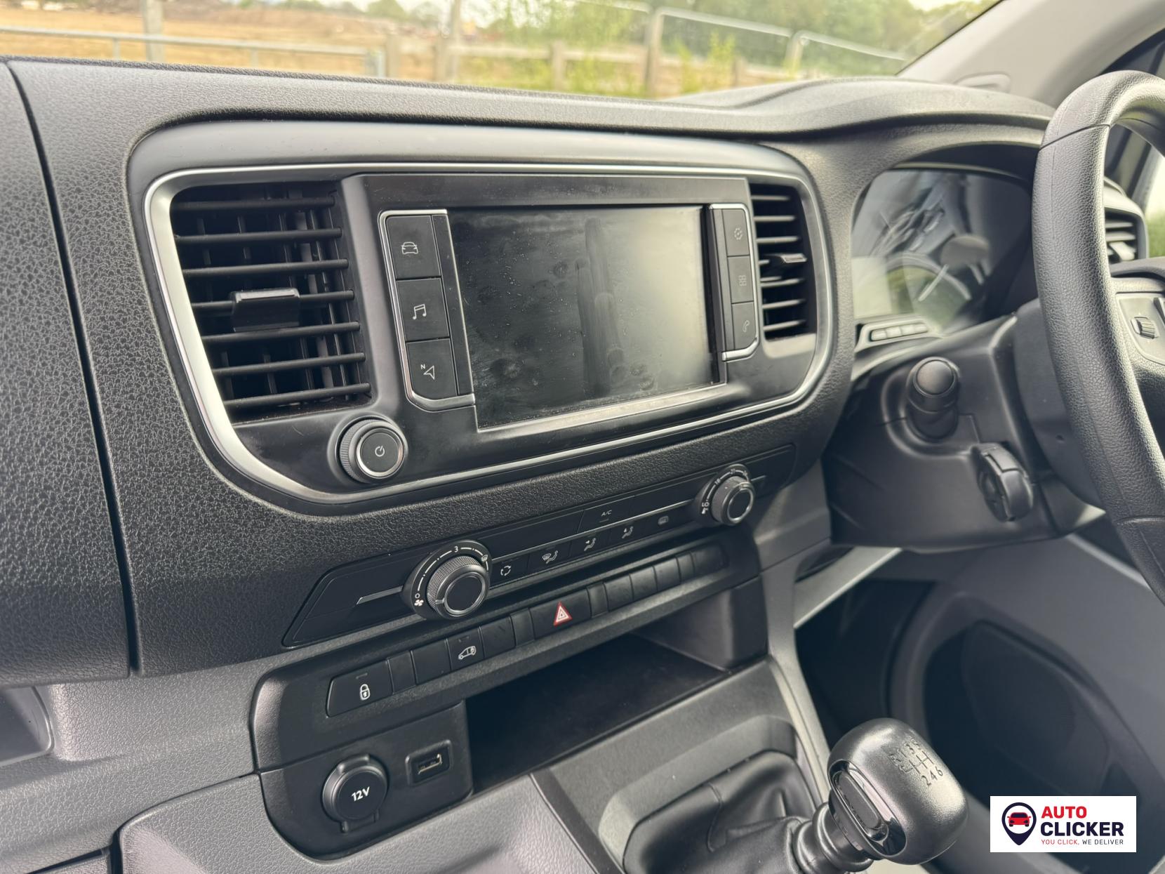 Vauxhall Vivaro 1.5 Turbo D 2900 Dynamic Panel Van 6dr Diesel Manual L2 H1 Euro 6 (s/s) (100 ps)
