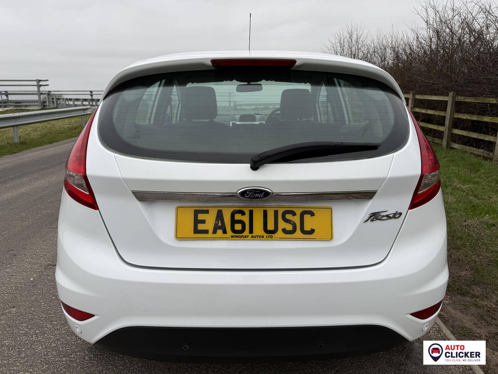 Ford Fiesta 1.4 TDCi DPF Zetec Hatchback 5dr Diesel Manual (107 g/km, 69 bhp)