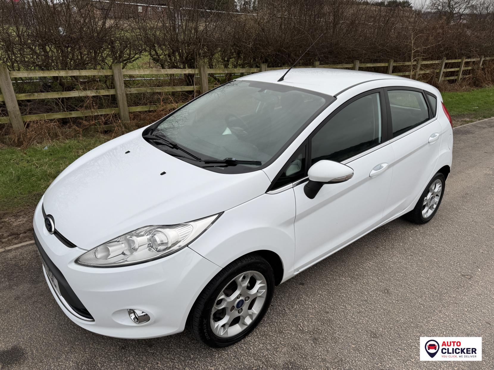 Ford Fiesta 1.4 TDCi DPF Zetec Hatchback 5dr Diesel Manual (107 g/km, 69 bhp)