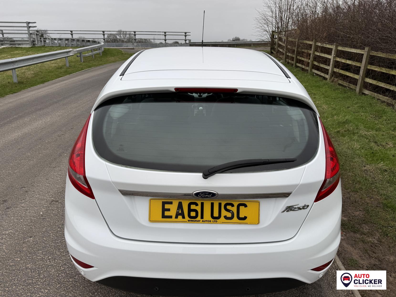 Ford Fiesta 1.4 TDCi DPF Zetec Hatchback 5dr Diesel Manual (107 g/km, 69 bhp)