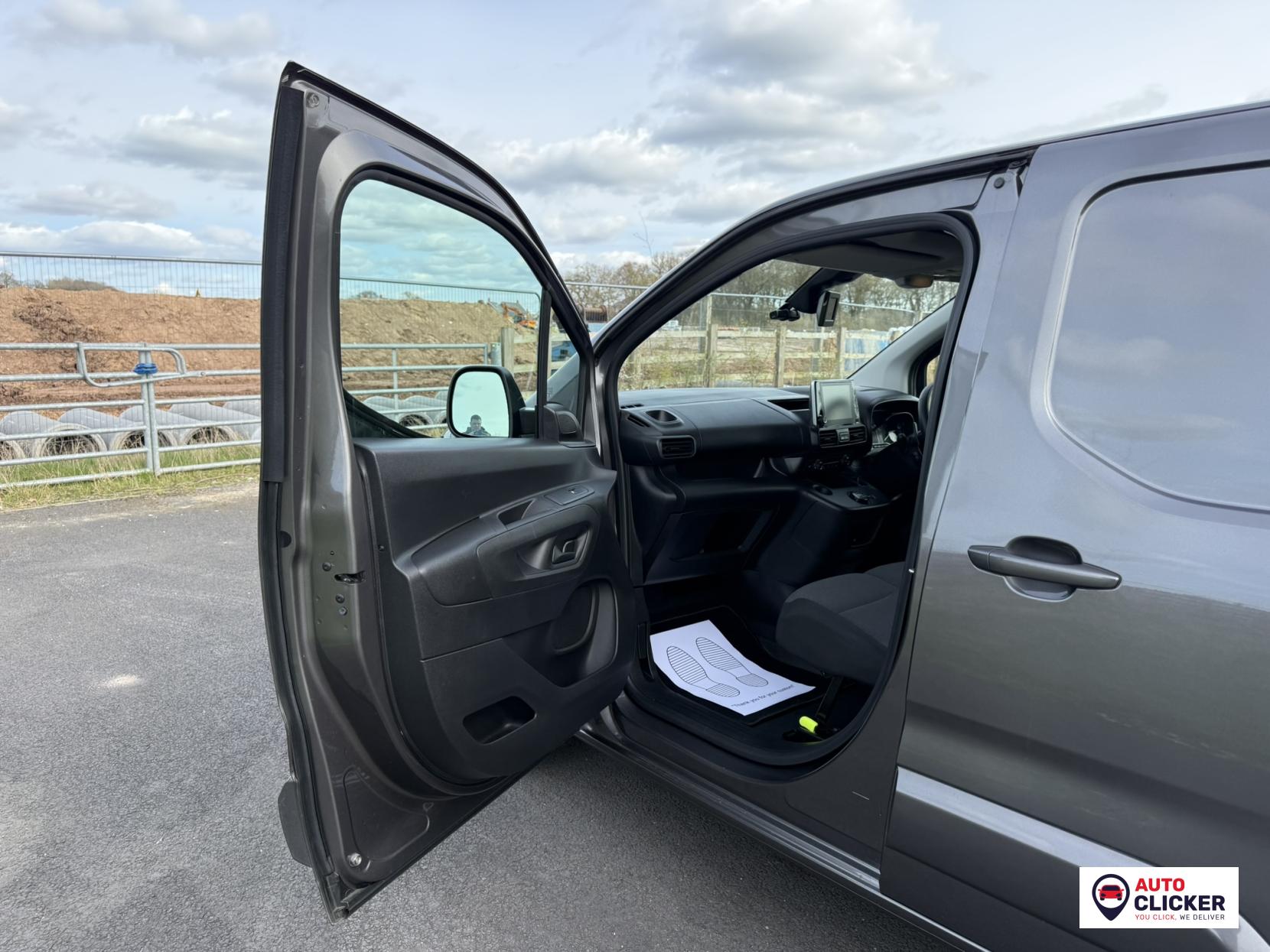 Citroen Berlingo 1.5 BlueHDi 1000 Driver M Pro Panel Van 5dr Diesel EAT8 SWB Euro 6 (s/s) (130 ps)