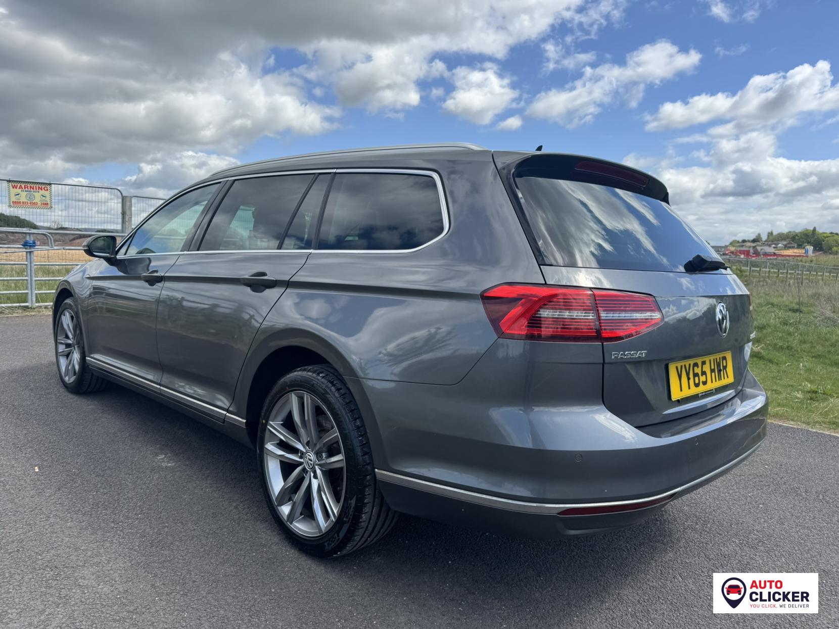 Volkswagen Passat 2.0 TDI BlueMotion Tech GT Estate 5dr Diesel Manual Euro 6 (s/s) (150 ps)