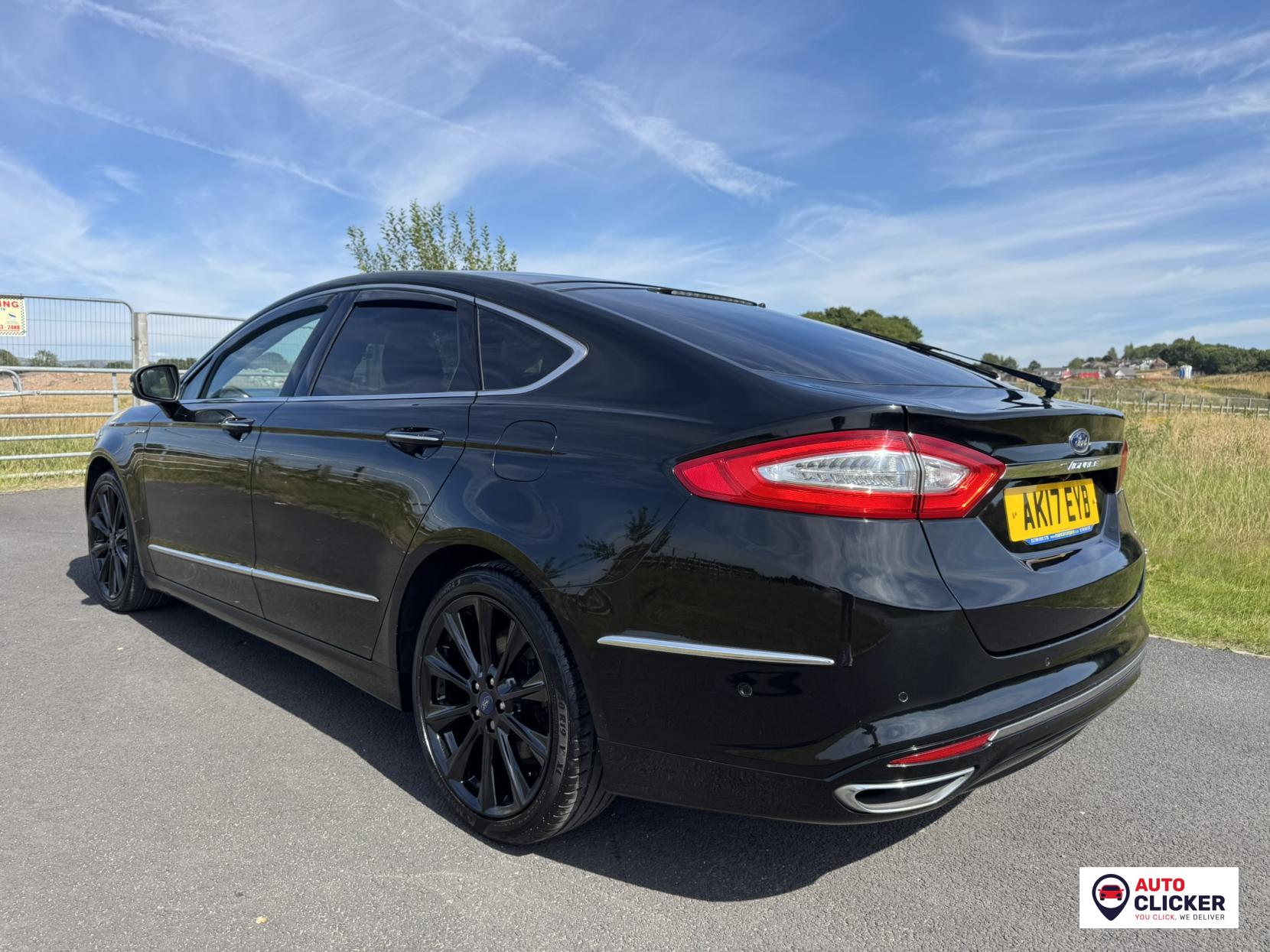 Ford Mondeo 2.0 TDCi Vignale Hatchback 5dr Diesel Powershift Euro 6 (s/s) (180 ps)